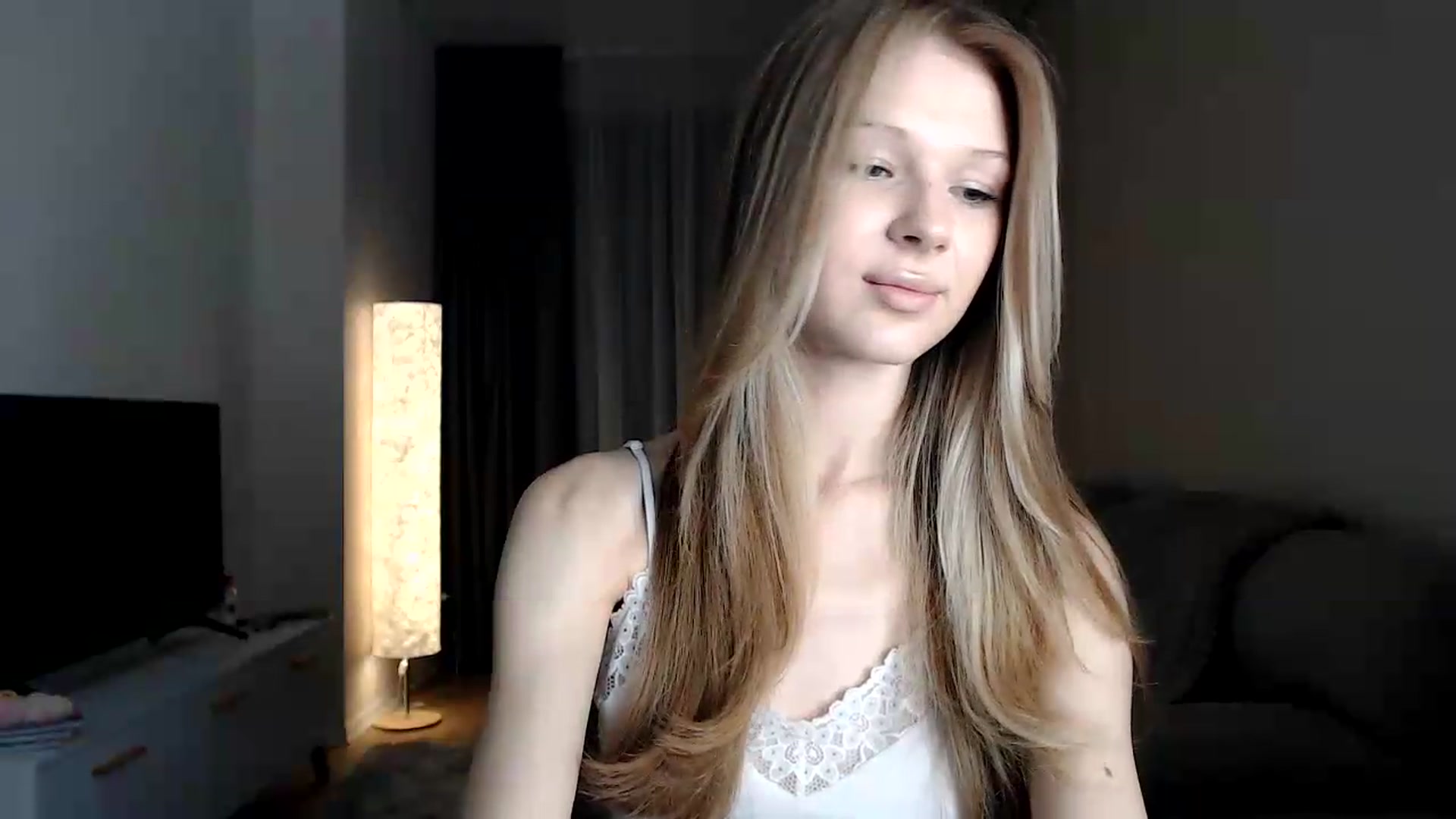 Gallery image thumbnail from CuteBlonde's myfreecams stream on, 06/28/2026, 22:07 image 3 of 20