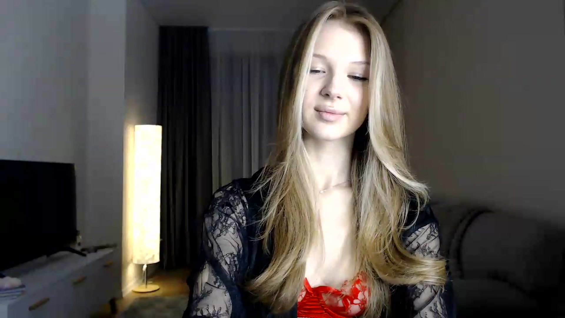 Gallery image thumbnail from CuteBlonde's myfreecams stream on, 06/29/2026, 22:54 image 3 of 20