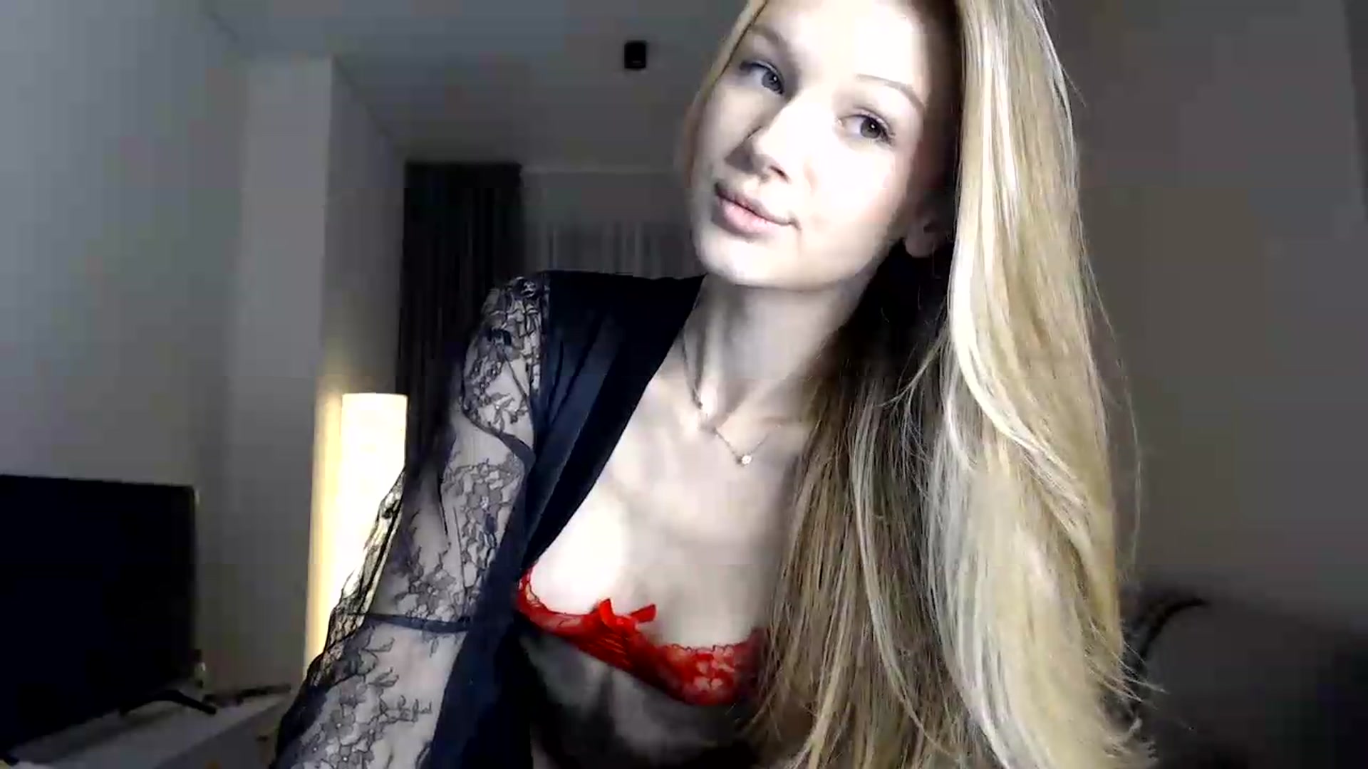 Gallery image thumbnail from CuteBlonde's myfreecams stream on, 06/30/2026, 24:23 image 10 of 20