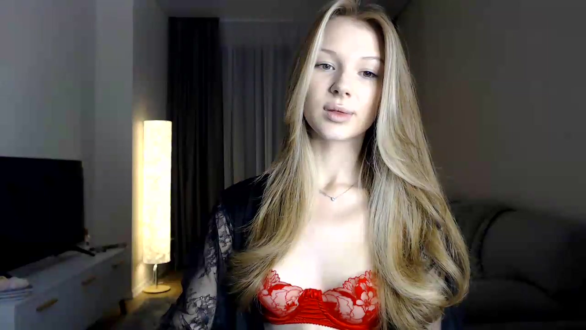 Gallery image thumbnail from CuteBlonde's myfreecams stream on, 06/30/2026, 24:23 image 2 of 20