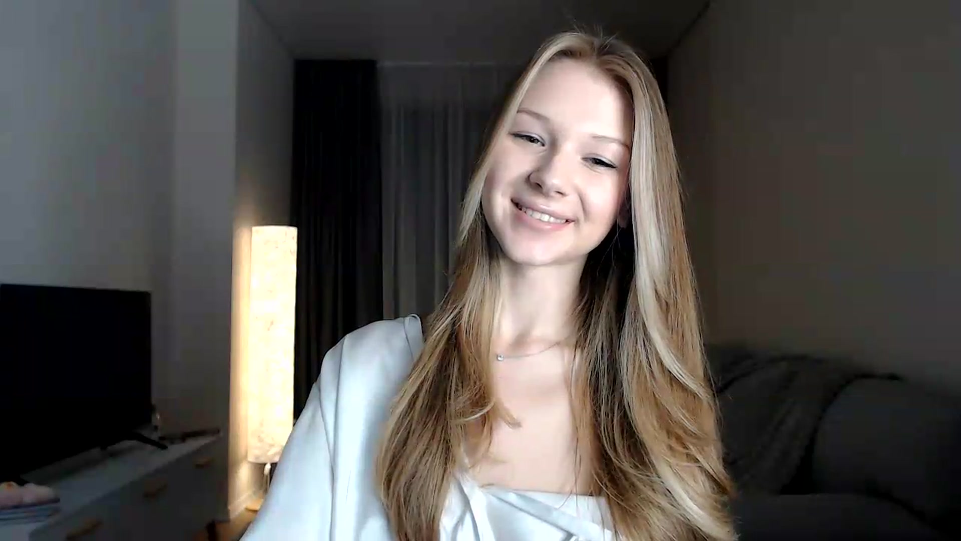 Gallery image thumbnail from CuteBlonde's myfreecams stream on, 07/01/2026, 01:22 image 9 of 20