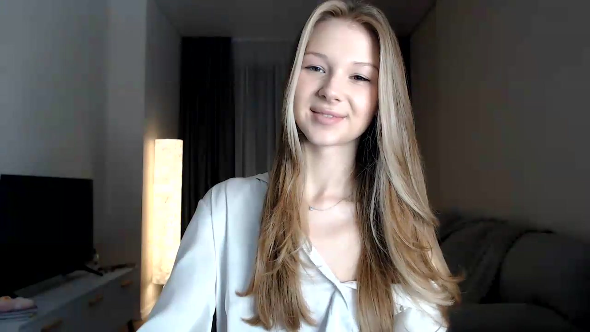Gallery image thumbnail from CuteBlonde's myfreecams stream on, 07/01/2026, 01:22 image 17 of 20