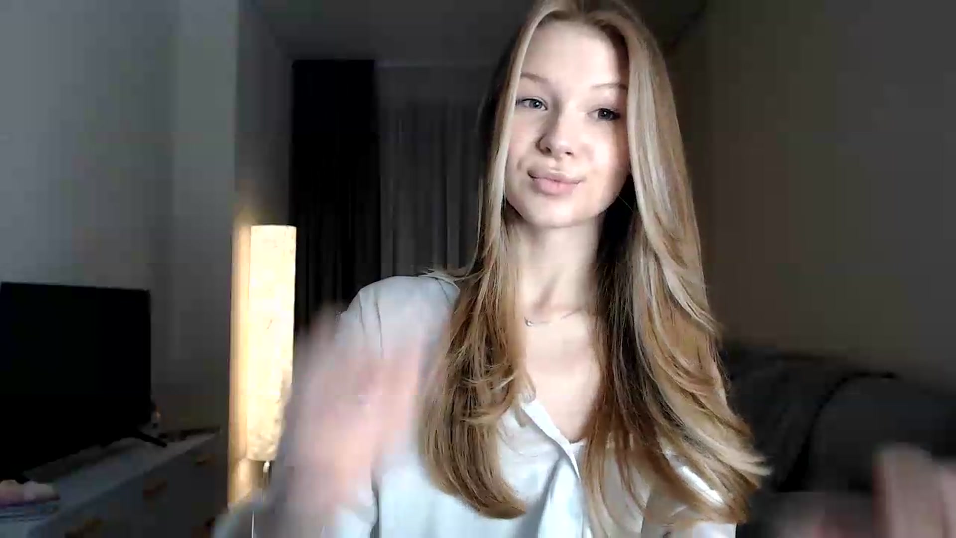 Gallery image thumbnail from CuteBlonde's myfreecams stream on, 07/01/2026, 01:22 image 16 of 20