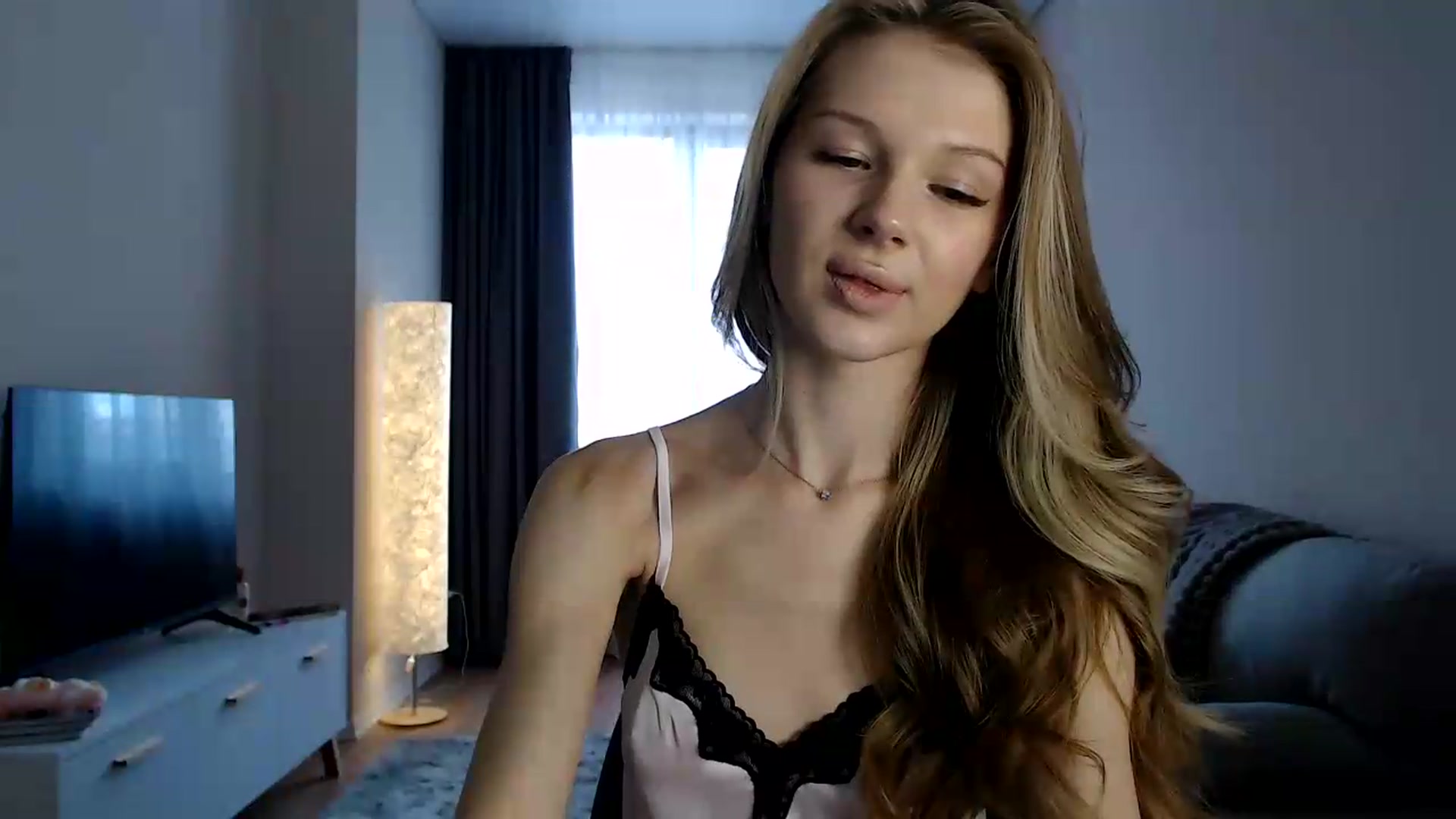 Gallery image thumbnail from CuteBlonde's myfreecams stream on, 07/04/2026, 06:12 image 15 of 20