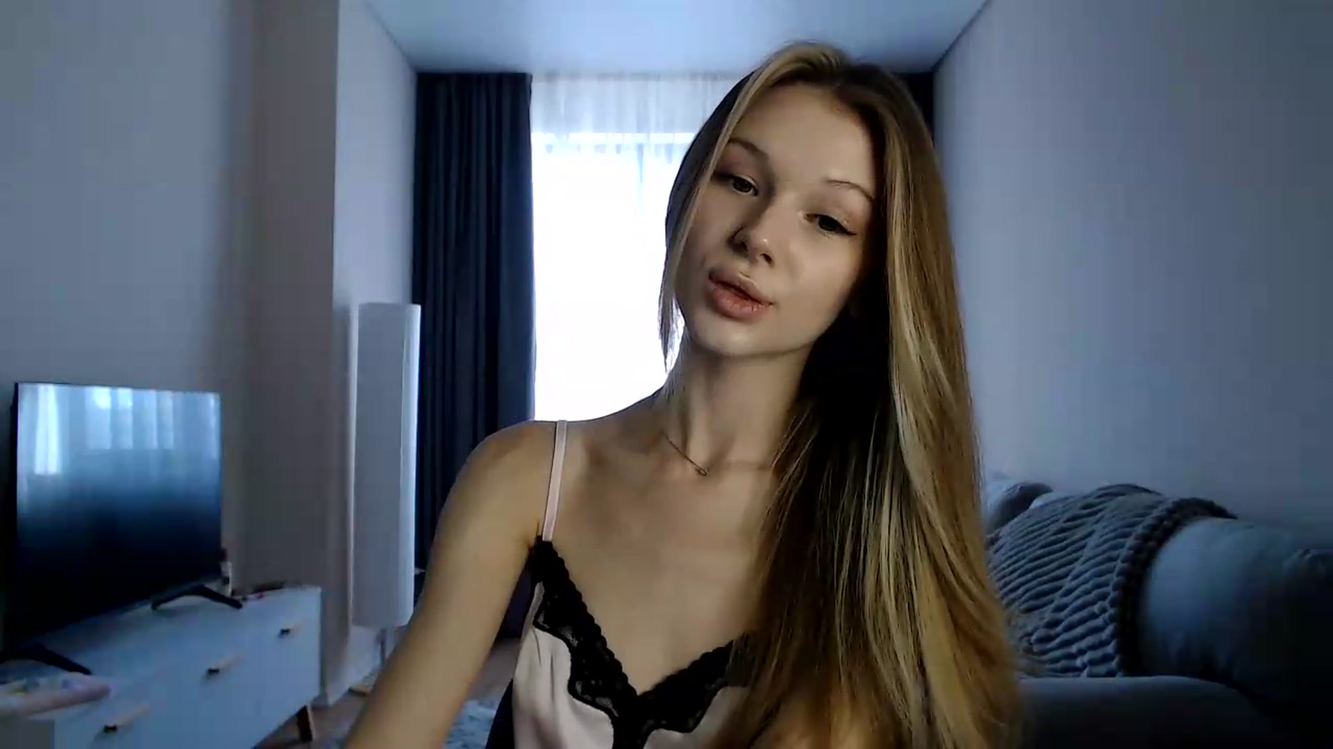 Gallery image thumbnail from CuteBlonde's myfreecams stream on, 07/05/2026, 06:46 image 8 of 20