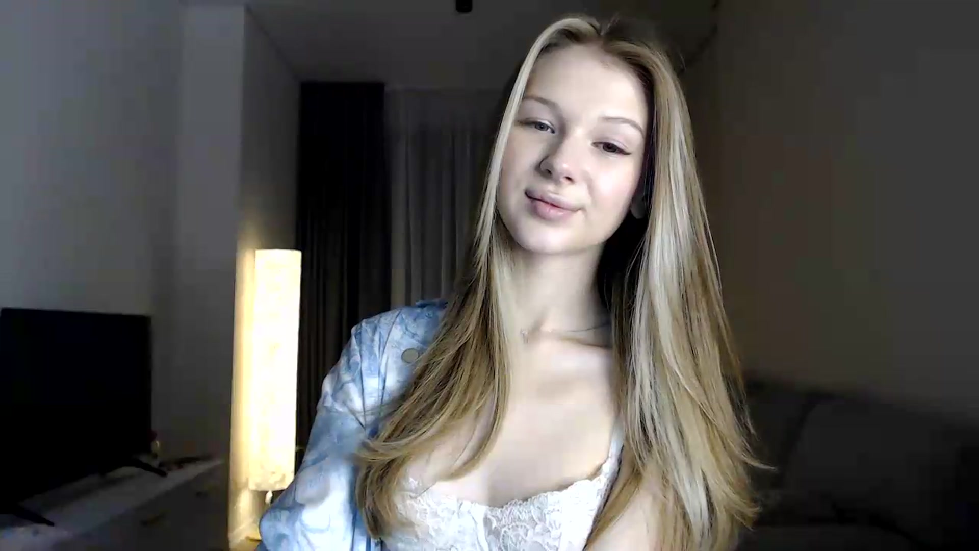 Gallery image thumbnail from CuteBlonde's myfreecams stream on, 07/05/2026, 22:08 image 18 of 20