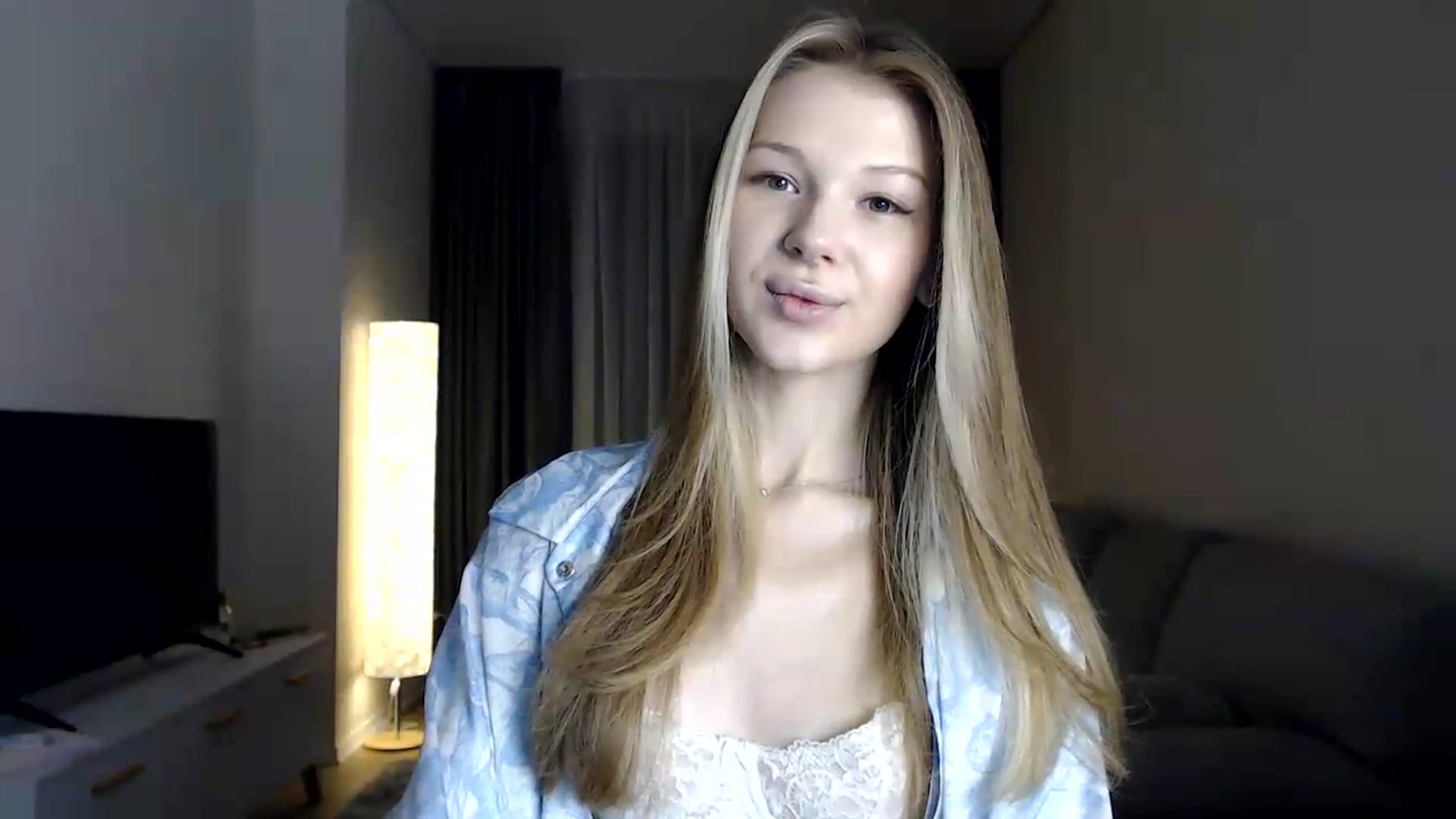 Gallery image thumbnail from CuteBlonde's myfreecams stream on, 07/05/2026, 22:08 image 3 of 20