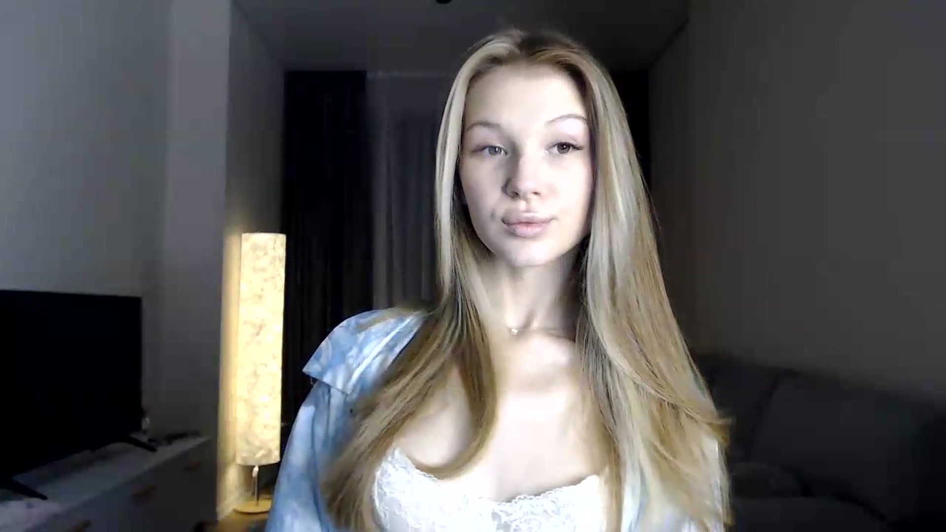 Gallery image thumbnail from CuteBlonde's myfreecams stream on, 07/06/2026, 24:32 image 3 of 20