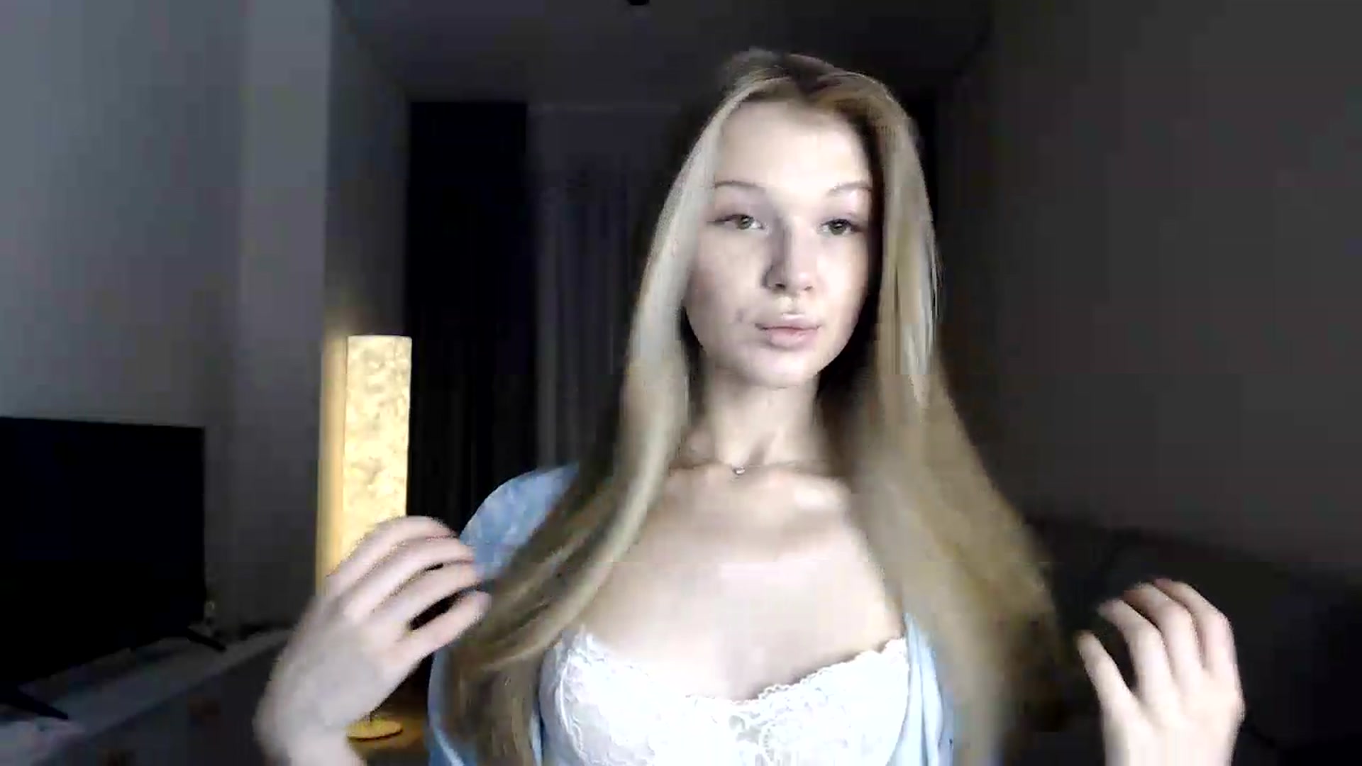 Gallery image thumbnail from CuteBlonde's myfreecams stream on, 07/06/2026, 24:32 image 4 of 20