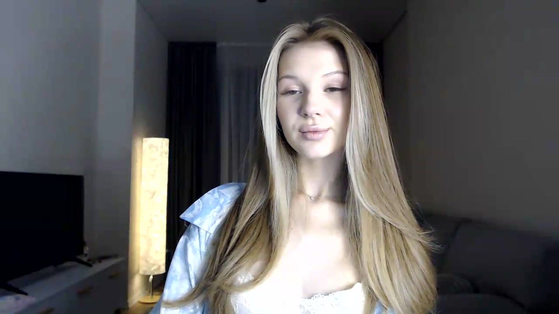 Gallery image thumbnail from CuteBlonde's myfreecams stream on, 07/06/2026, 24:32 image 11 of 20