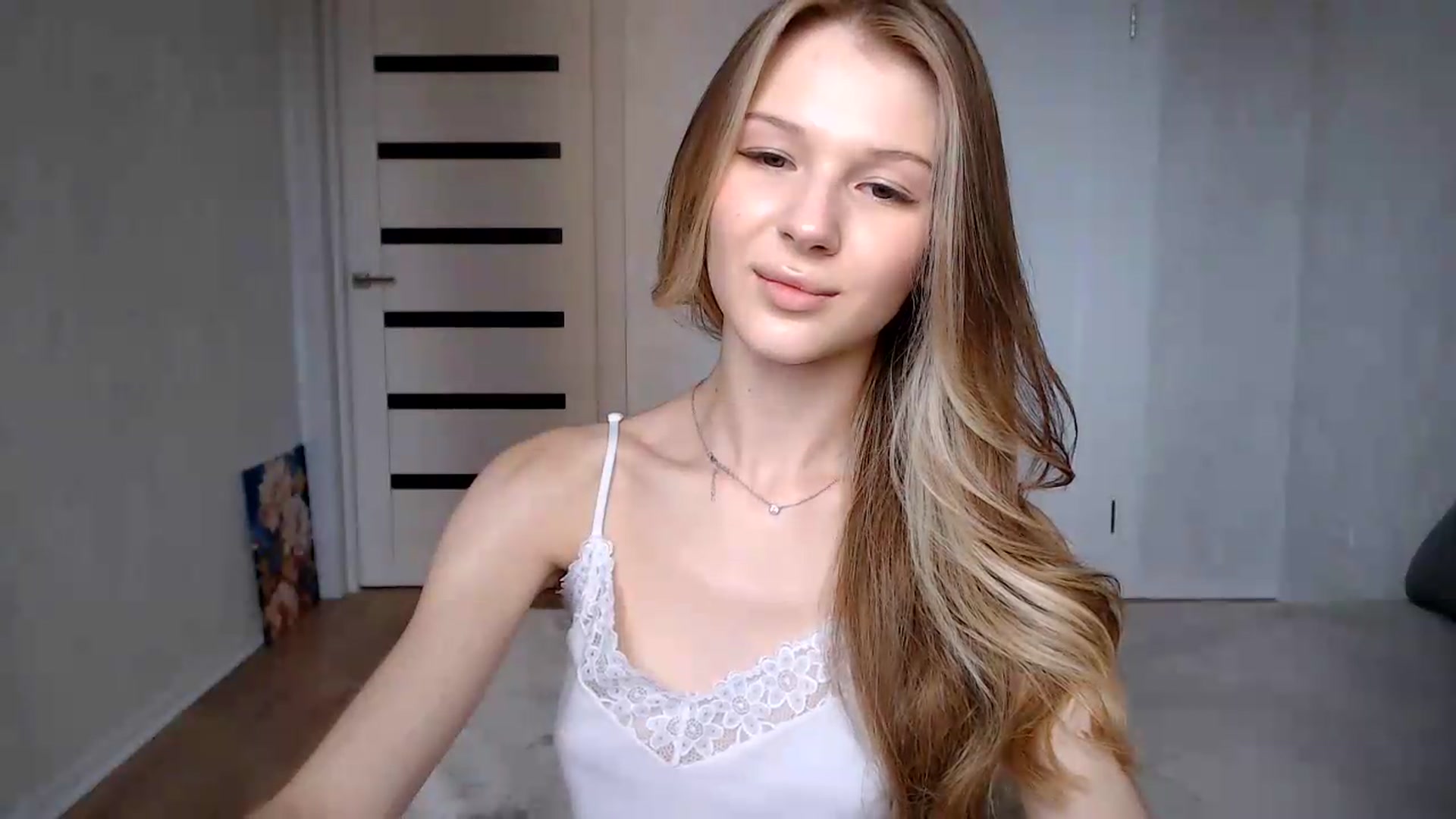 Gallery image thumbnail from CuteBlonde's myfreecams stream on, 07/06/2026, 13:20 image 6 of 20
