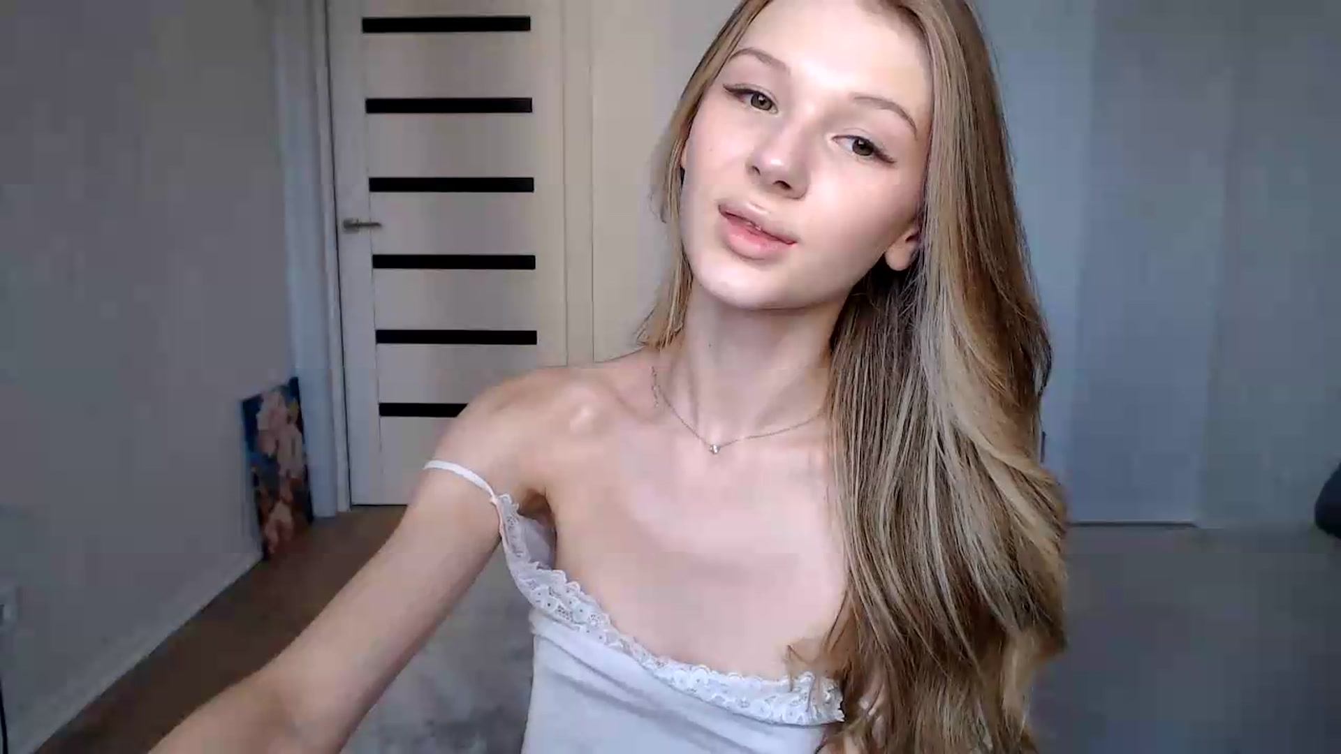 Gallery image thumbnail from CuteBlonde's myfreecams stream on, 07/06/2026, 14:29 image 18 of 20