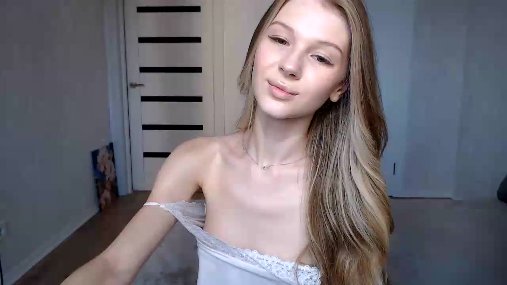 Gallery image thumbnail from CuteBlonde's myfreecams stream on, 07/06/2026, 14:29 image 19 of 20