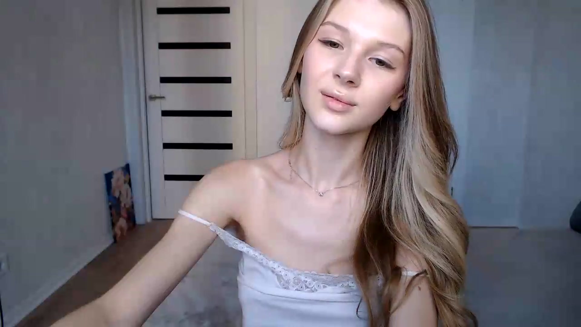 Gallery image thumbnail from CuteBlonde's myfreecams stream on, 07/06/2026, 14:29 image 13 of 20