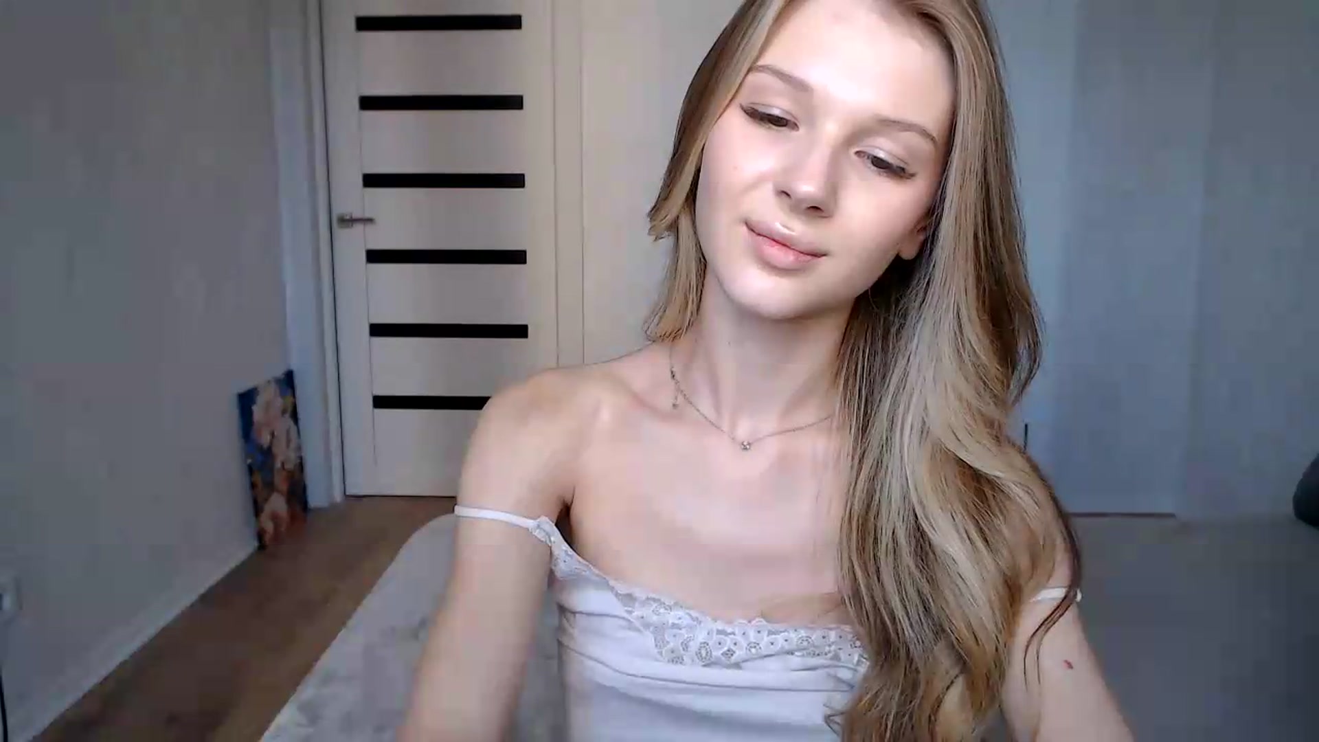 Gallery image thumbnail from CuteBlonde's myfreecams stream on, 07/06/2026, 14:29 image 15 of 20