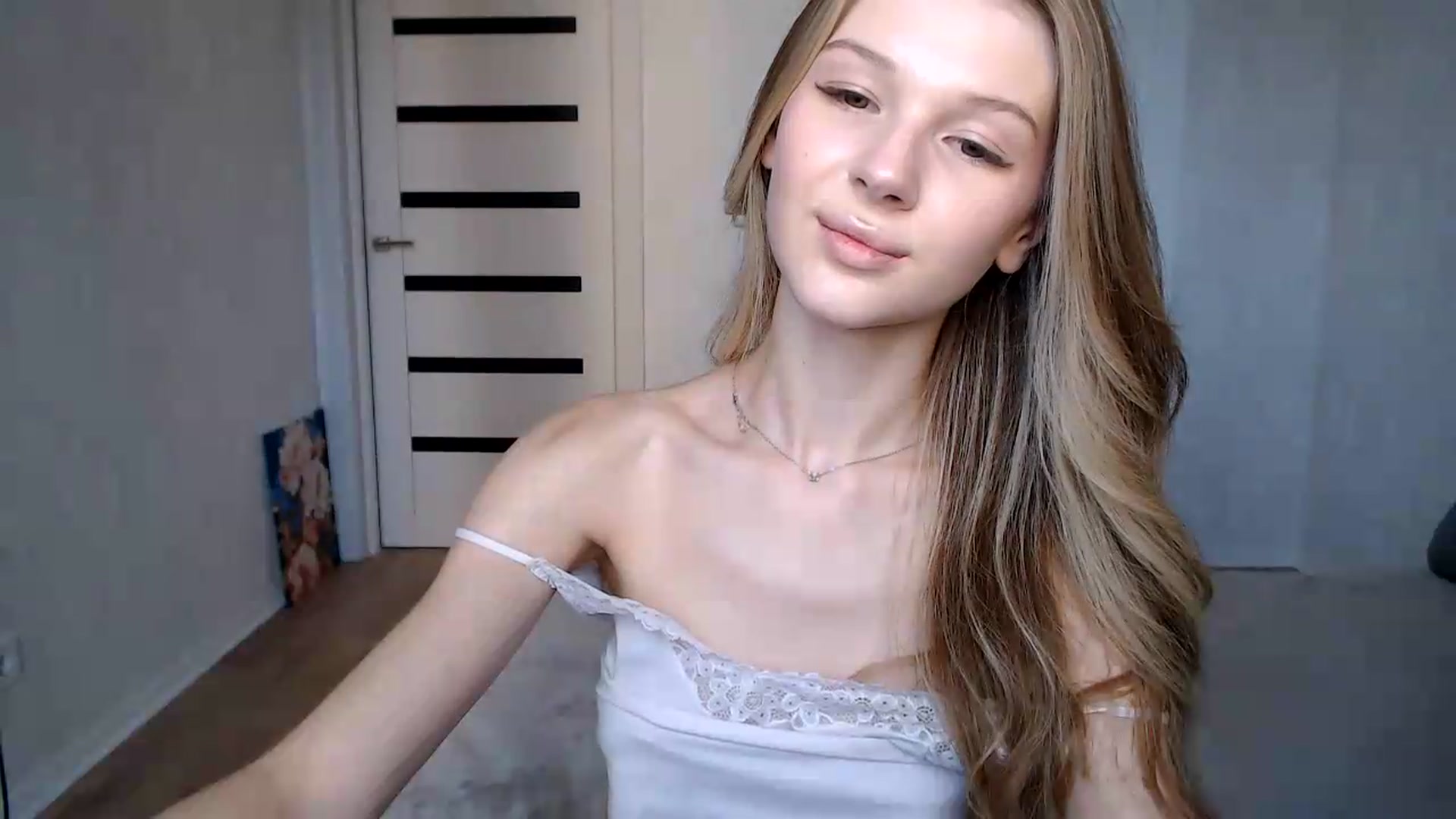 Gallery image thumbnail from CuteBlonde's myfreecams stream on, 07/06/2026, 14:29 image 12 of 20