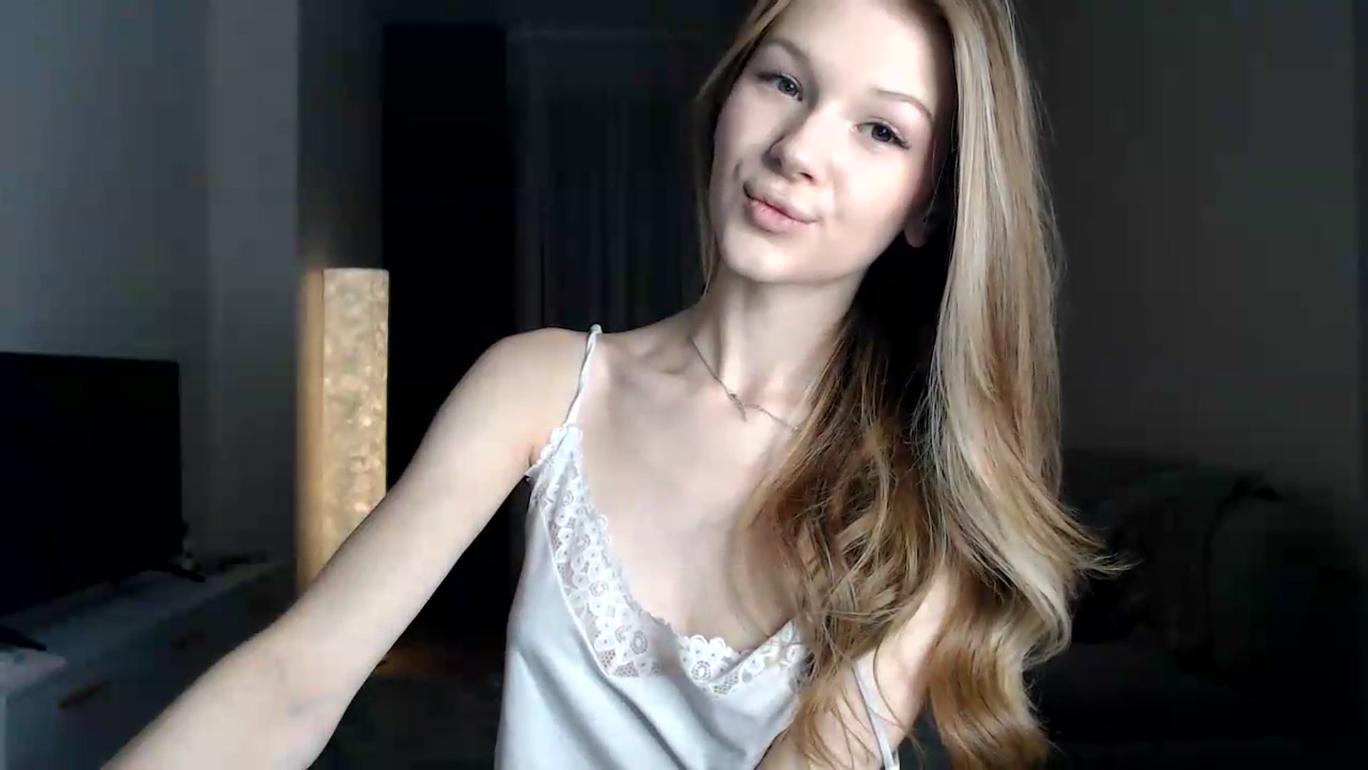 Gallery image thumbnail from CuteBlonde's myfreecams stream on, 07/07/2026, 24:38 image 18 of 20