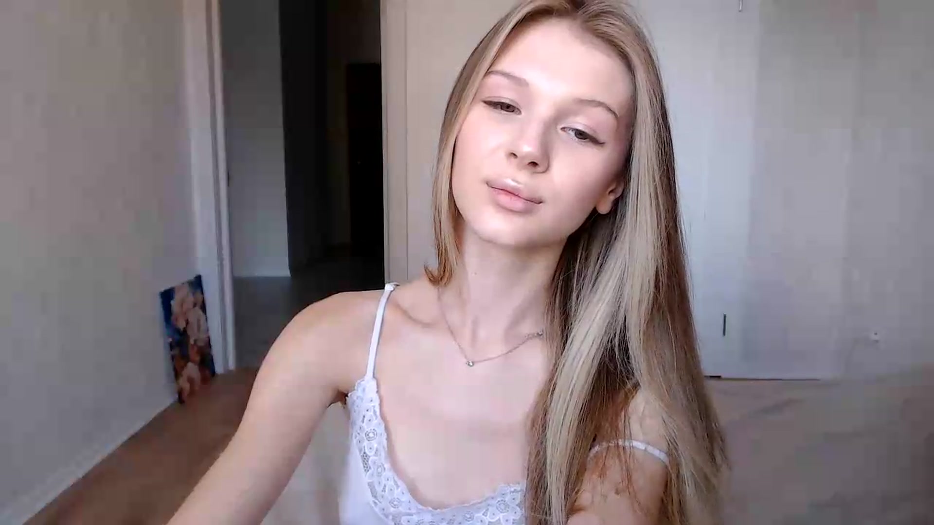 Gallery image thumbnail from CuteBlonde's myfreecams stream on, 07/11/2026, 10:33 image 13 of 20