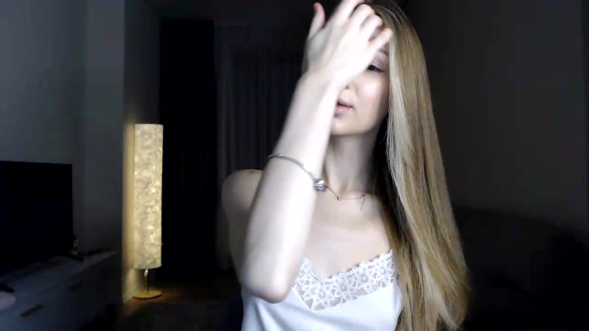 Gallery image thumbnail from CuteBlonde's myfreecams stream on, 07/11/2026, 18:31 image 14 of 20