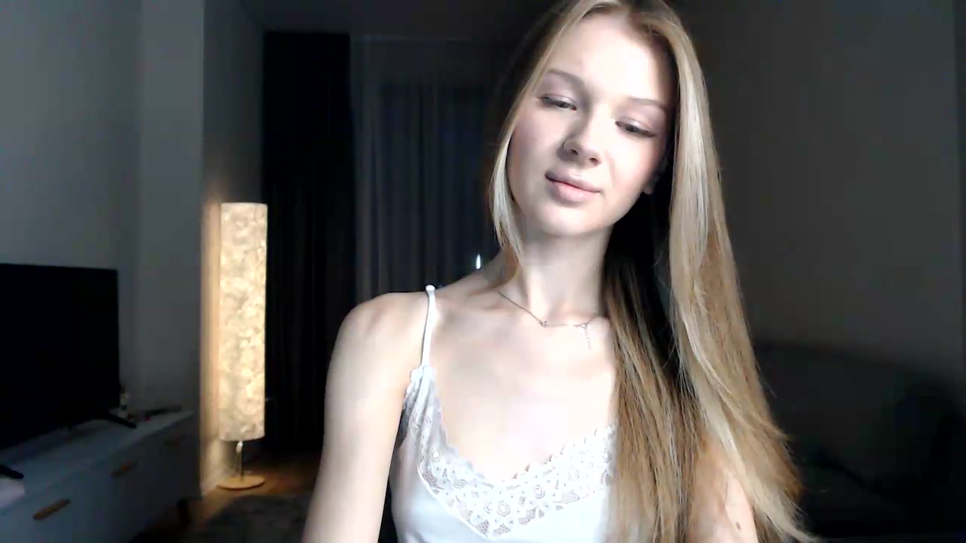 Gallery image thumbnail from CuteBlonde's myfreecams stream on, 07/11/2026, 18:31 image 6 of 20