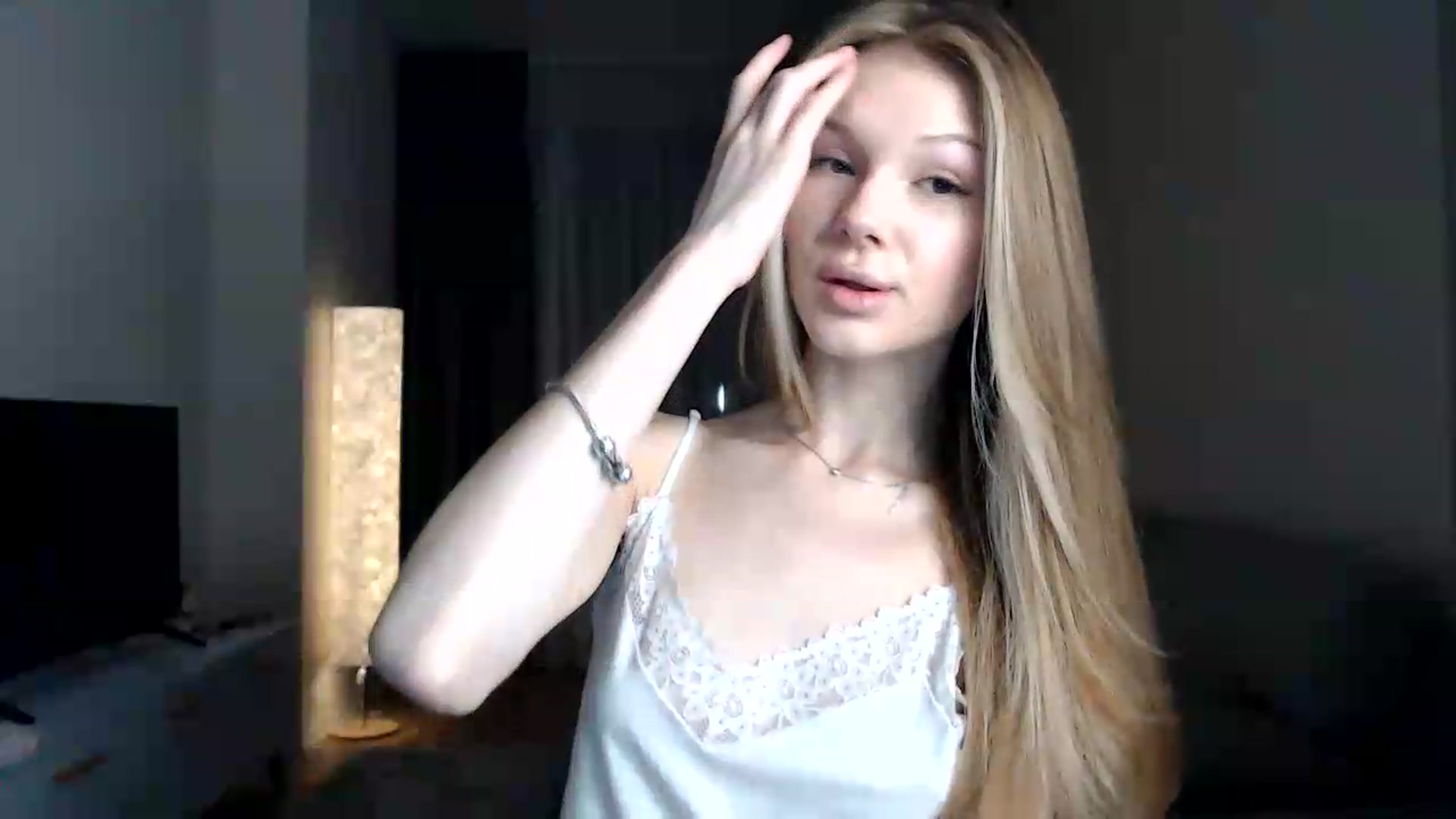 Gallery image thumbnail from CuteBlonde's myfreecams stream on, 07/11/2026, 18:31 image 19 of 20