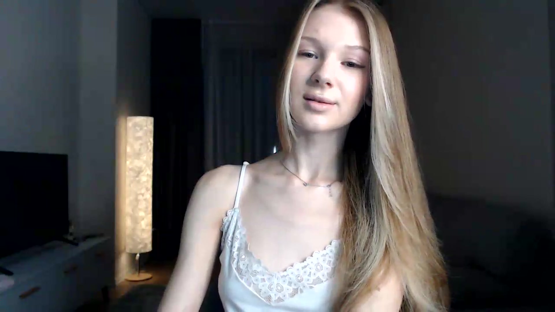 Gallery image thumbnail from CuteBlonde's myfreecams stream on, 07/11/2026, 18:31 image 4 of 20