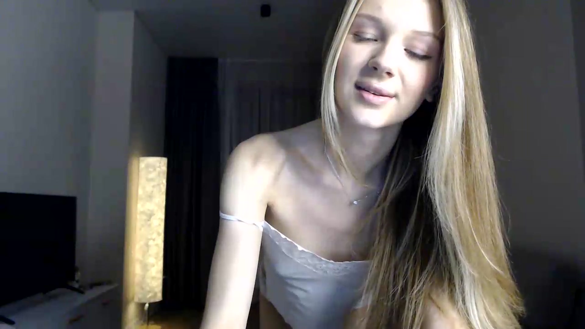 Gallery image thumbnail from CuteBlonde's myfreecams stream on, 07/11/2026, 19:41 image 15 of 20
