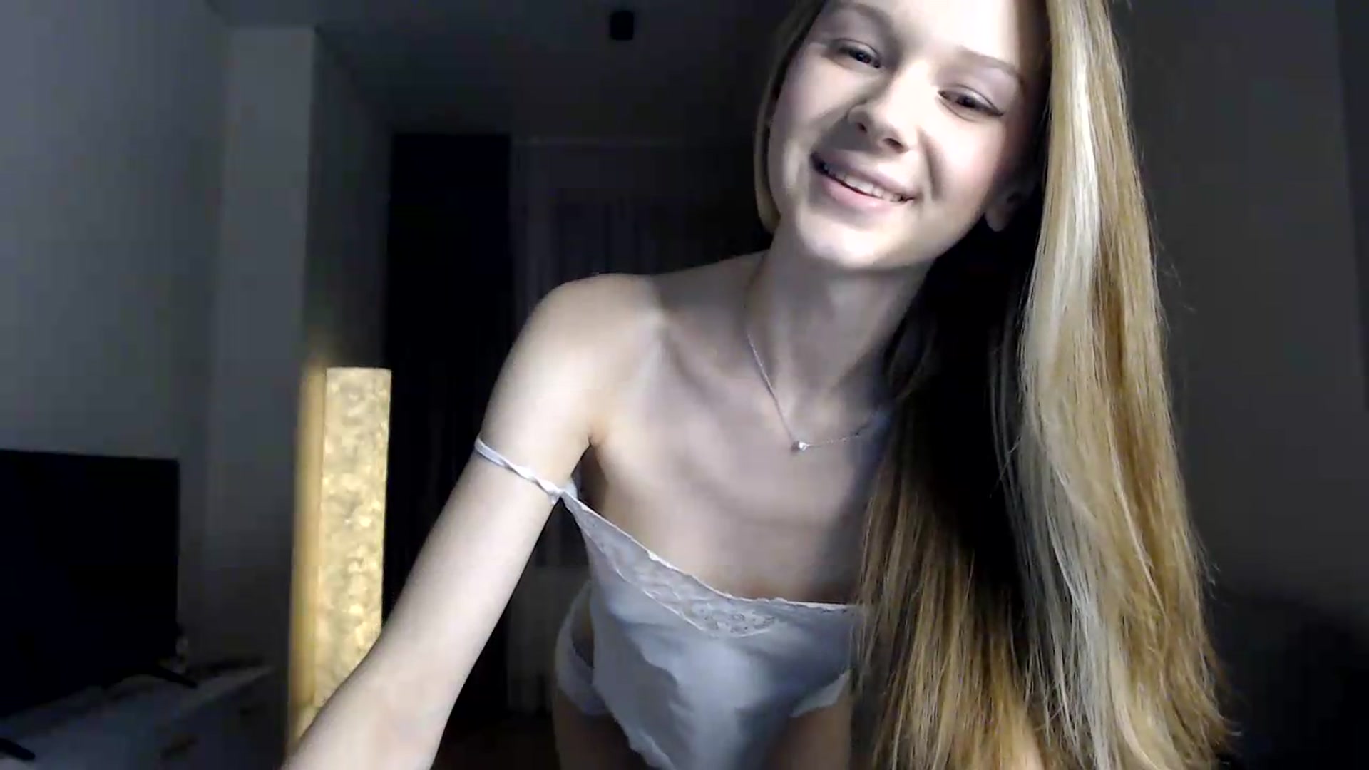 Gallery image thumbnail from CuteBlonde's myfreecams stream on, 07/11/2026, 19:41 image 12 of 20