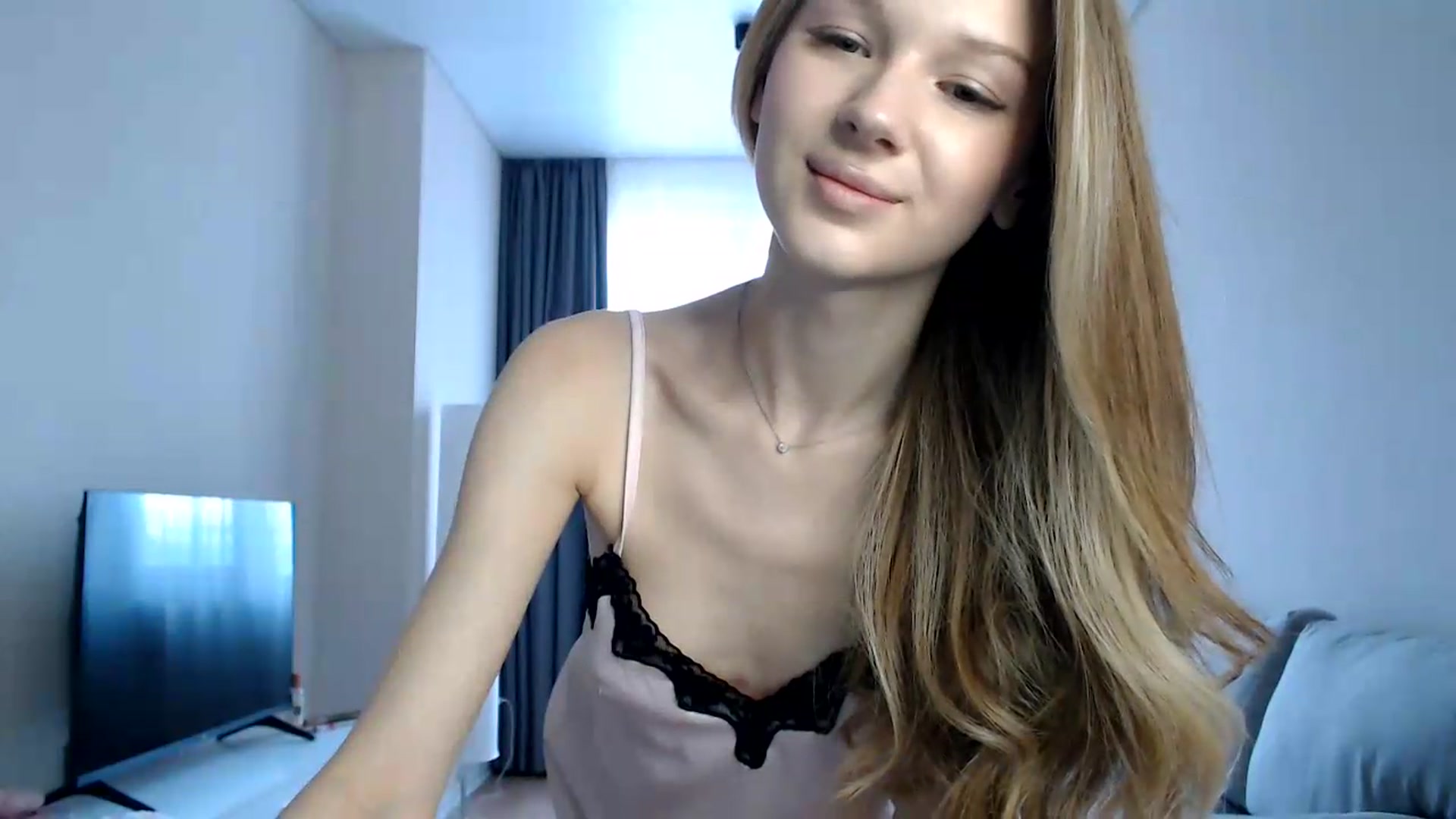 Gallery image thumbnail from CuteBlonde's myfreecams stream on, 07/13/2026, 15:04 image 8 of 20