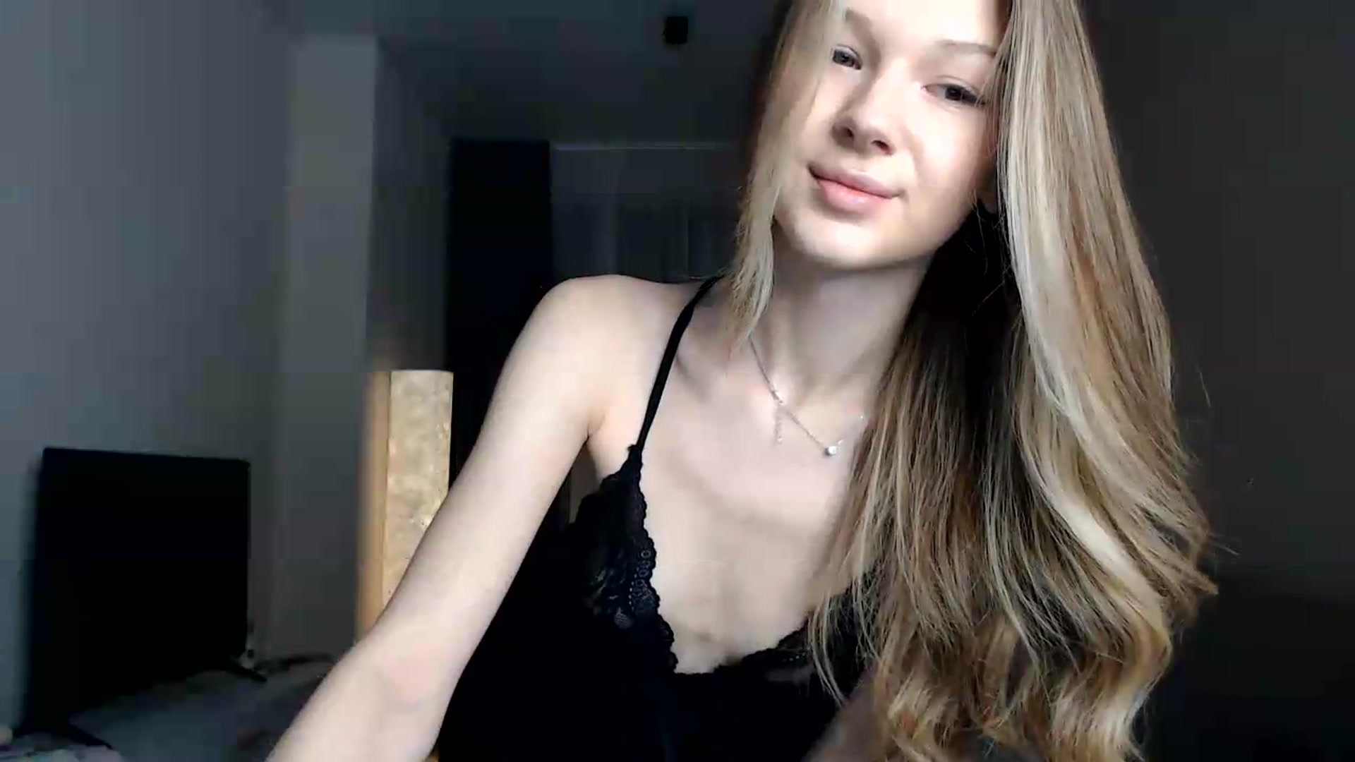 Gallery image thumbnail from CuteBlonde's myfreecams stream on, 07/23/2026, 22:27 image 8 of 20