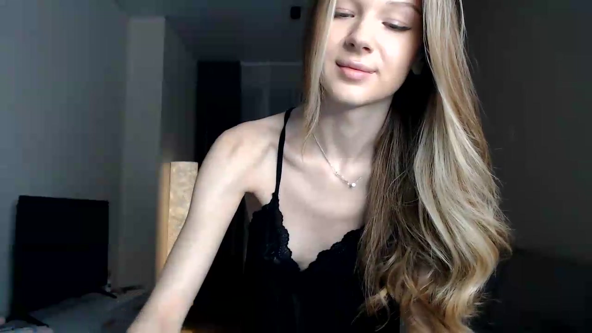 Gallery image thumbnail from CuteBlonde's myfreecams stream on, 07/23/2026, 22:27 image 20 of 20