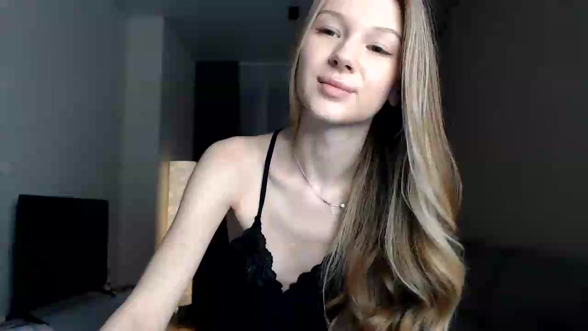 Gallery image thumbnail from CuteBlonde's myfreecams stream on, 07/23/2026, 22:47 image 19 of 20