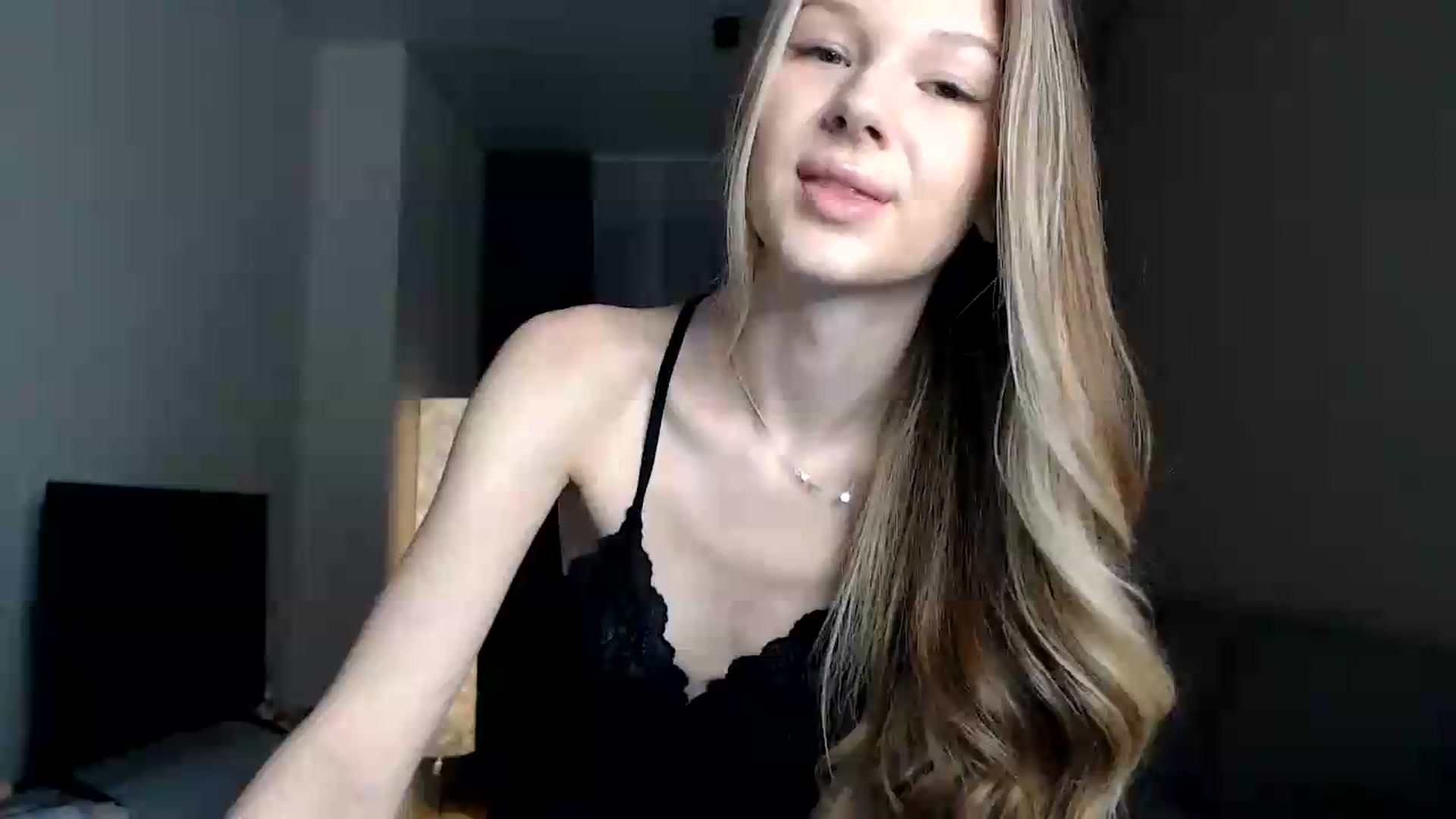Gallery image thumbnail from CuteBlonde's myfreecams stream on, 07/23/2026, 22:47 image 20 of 20