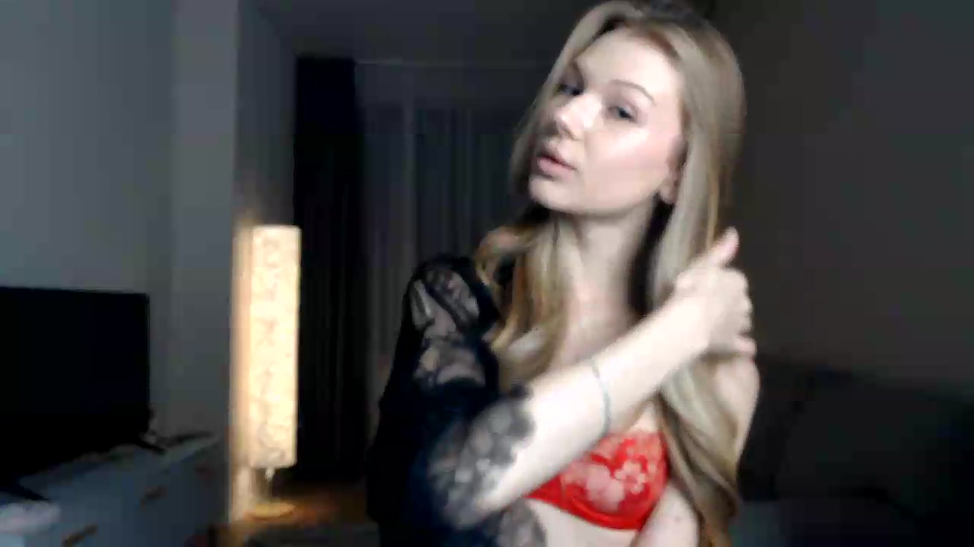 Gallery image thumbnail from CuteBlonde's myfreecams stream on, 07/28/2026, 02:10 image 4 of 20