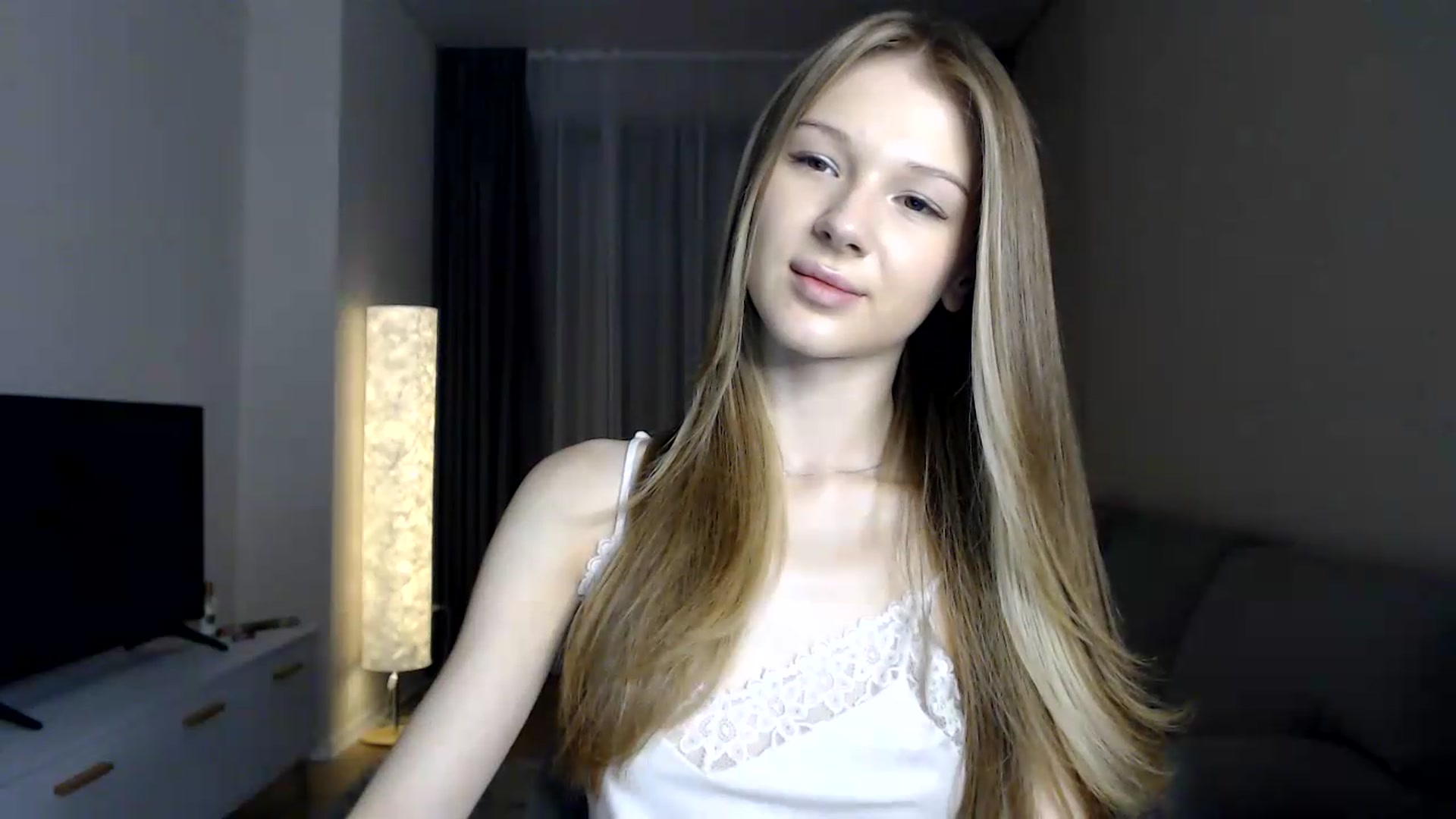Gallery image thumbnail from CuteBlonde's myfreecams stream on, 07/28/2026, 22:56 image 3 of 20