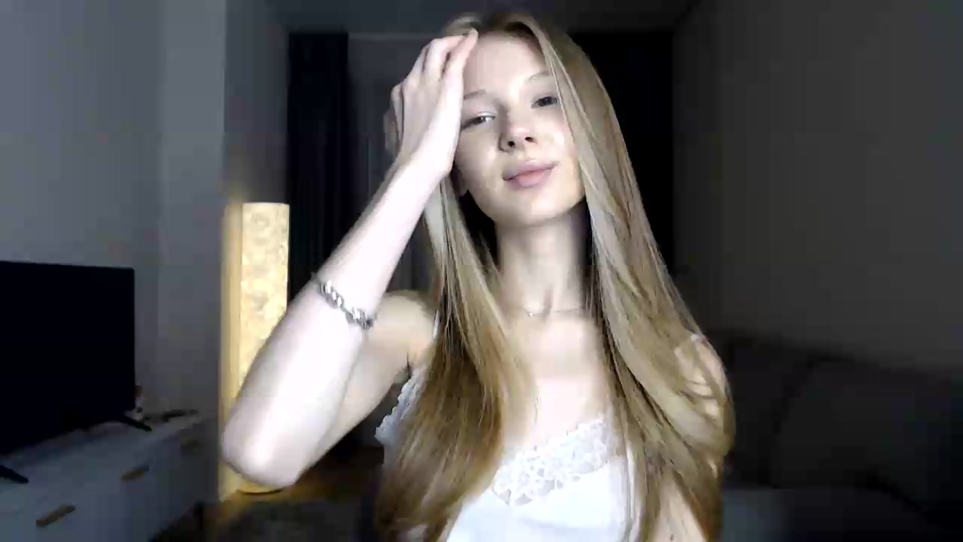 Gallery image thumbnail from CuteBlonde's myfreecams stream on, 07/28/2026, 22:56 image 4 of 20
