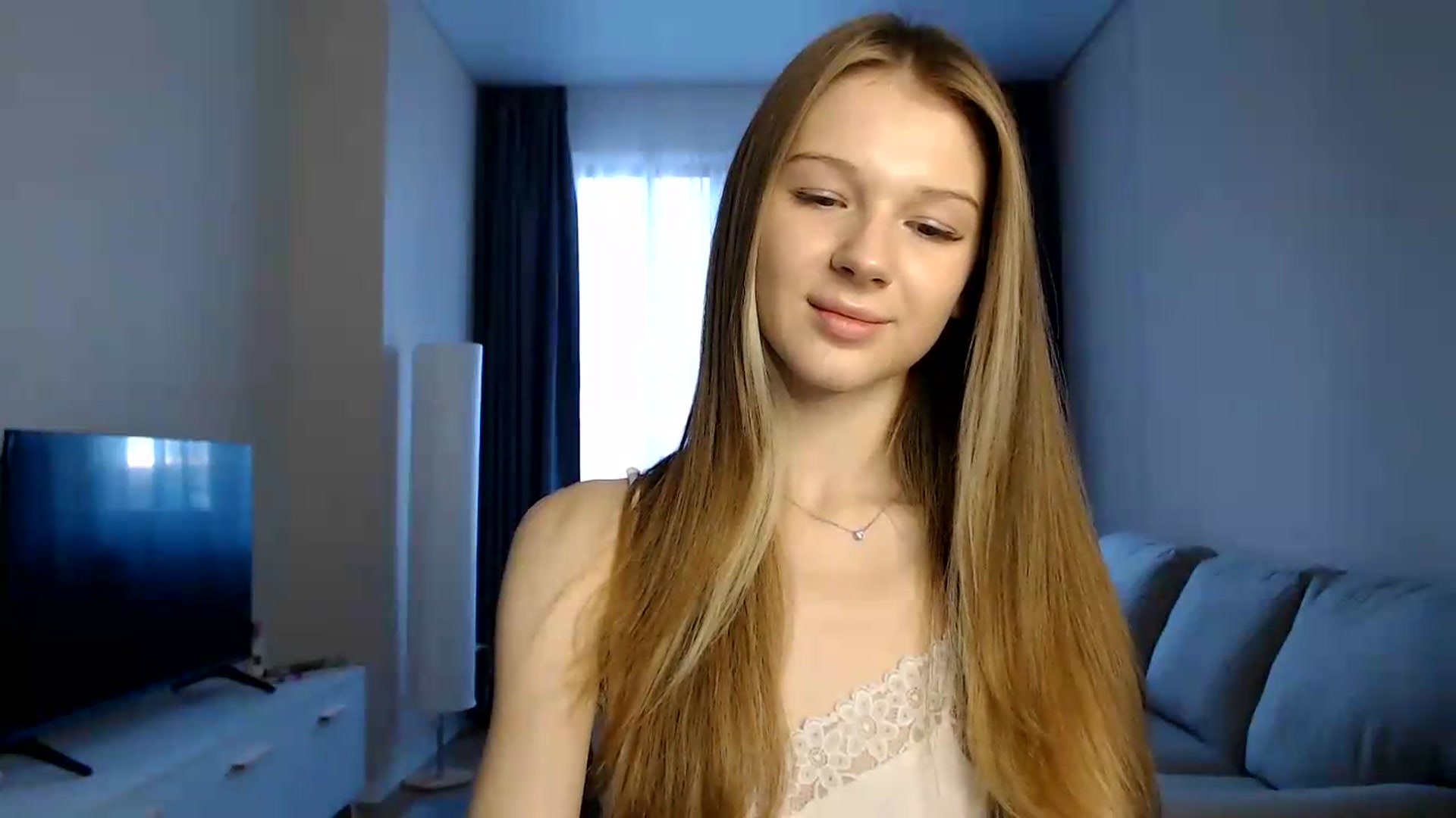 Gallery image thumbnail from CuteBlonde's myfreecams stream on, 07/30/2026, 04:08 image 13 of 20