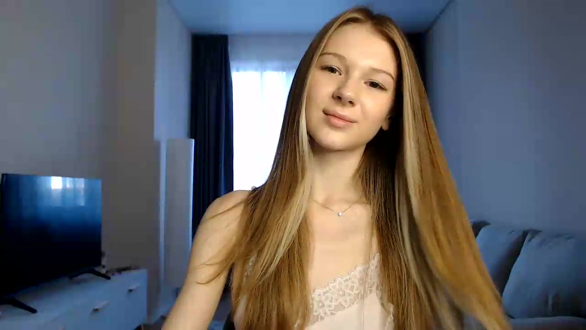 Gallery image thumbnail from CuteBlonde's myfreecams stream on, 07/30/2026, 04:08 image 15 of 20