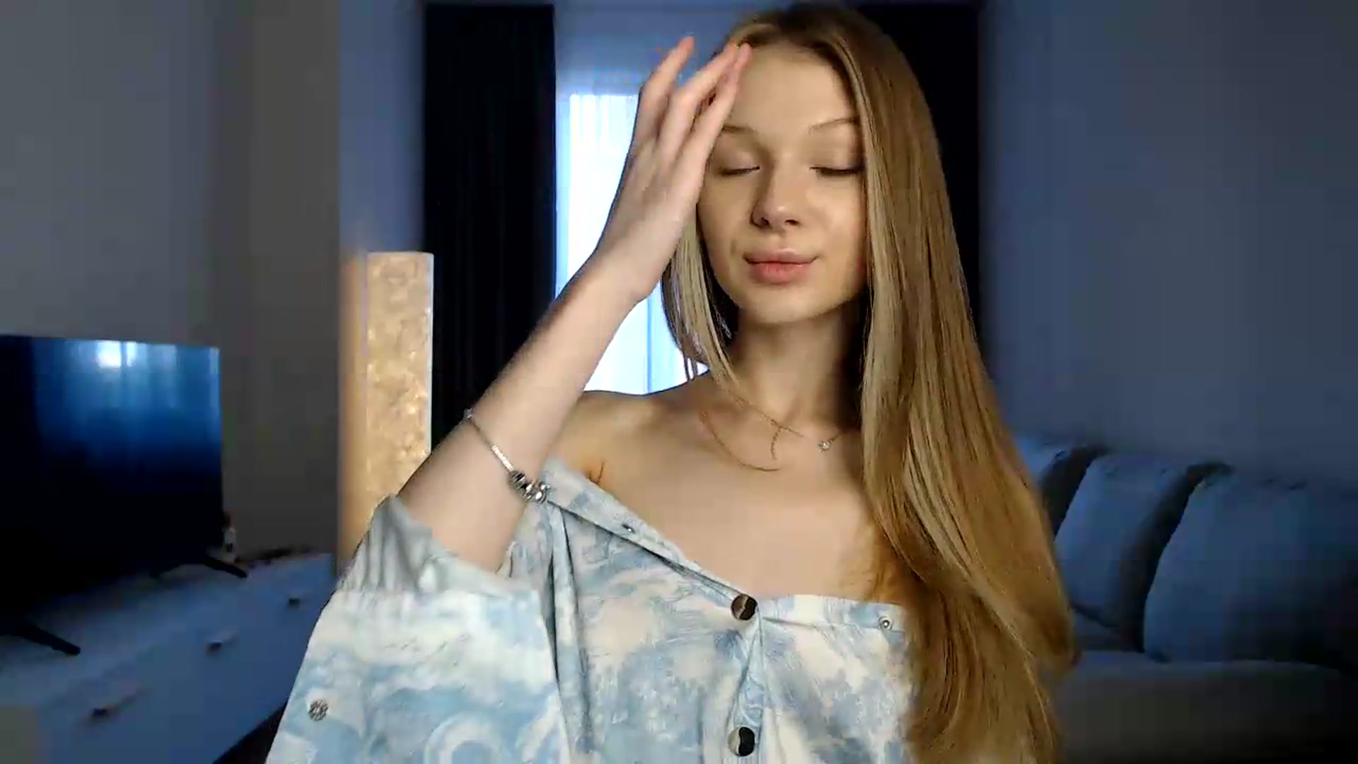 Gallery image thumbnail from CuteBlonde's myfreecams stream on, 07/31/2026, 04:05 image 8 of 20
