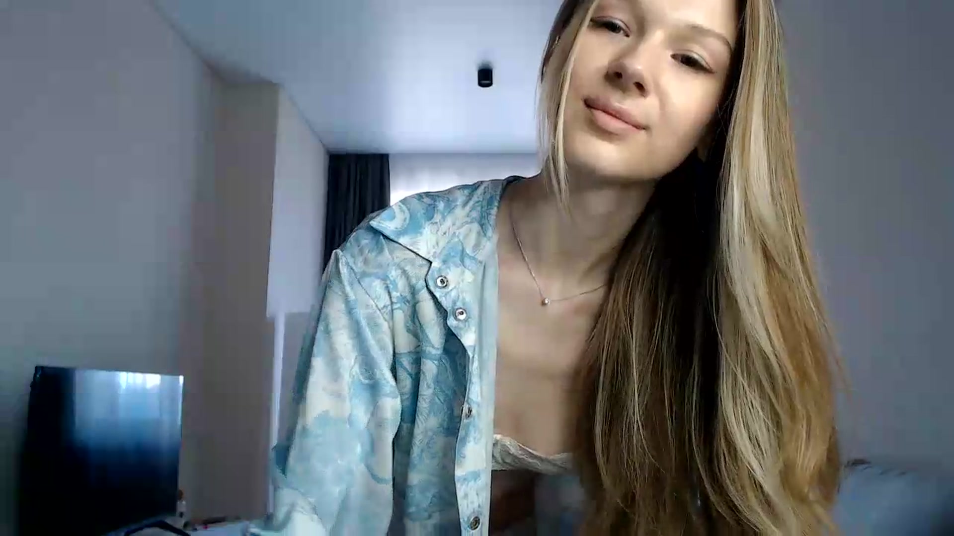 Gallery image thumbnail from CuteBlonde's myfreecams stream on, 08/03/2026, 15:19 image 9 of 20