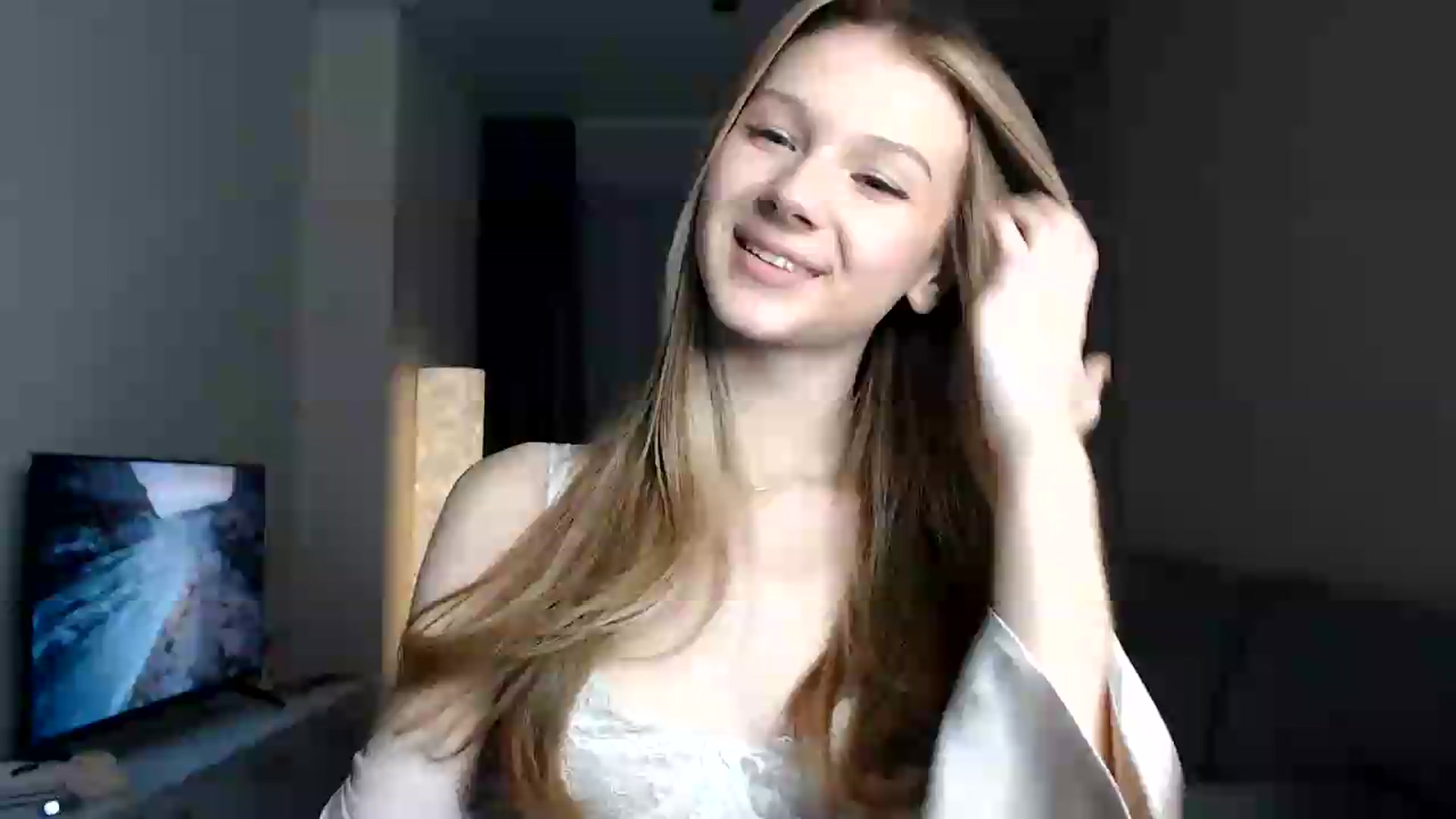 Gallery image thumbnail from CuteBlonde's myfreecams stream on, 08/03/2026, 20:58 image 6 of 20