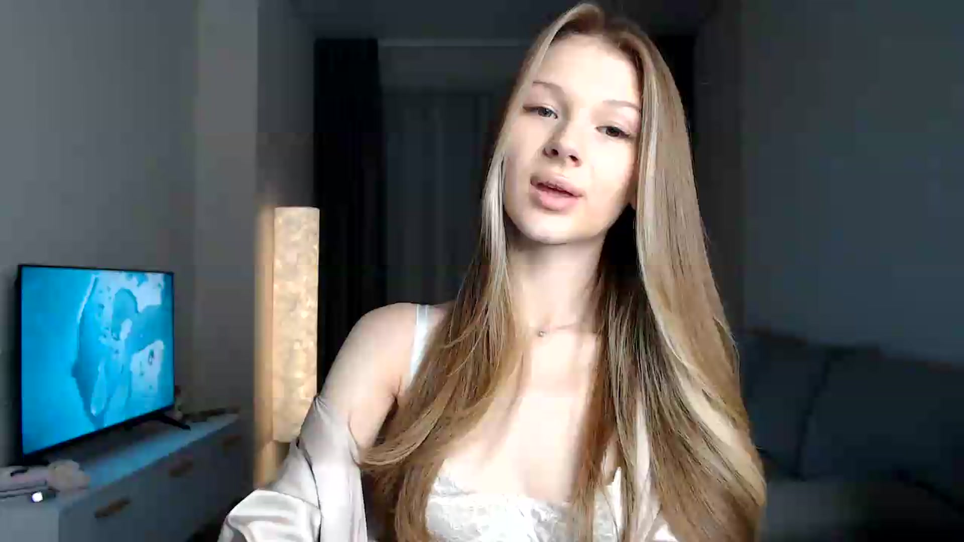 Gallery image thumbnail from CuteBlonde's myfreecams stream on, 08/03/2026, 21:18 image 12 of 20