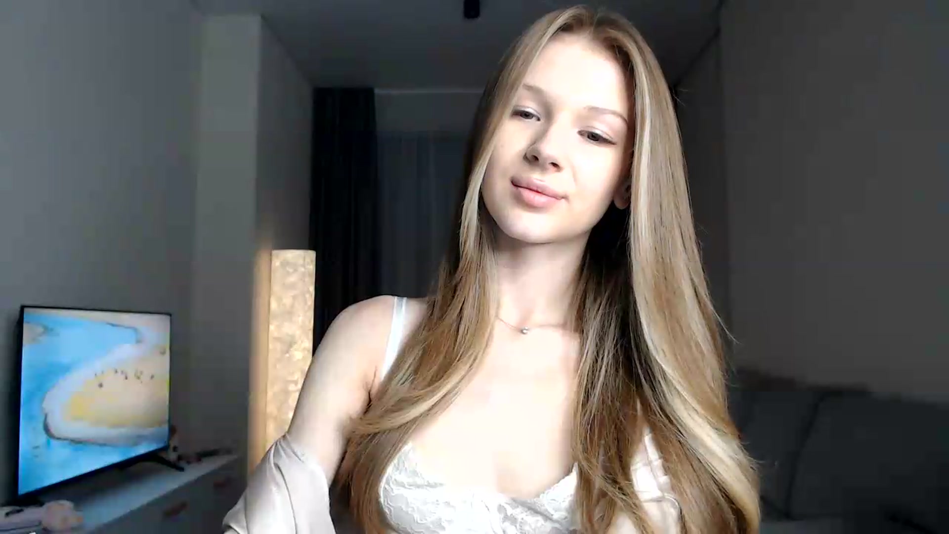 Gallery image thumbnail from CuteBlonde's myfreecams stream on, 08/03/2026, 21:18 image 8 of 20