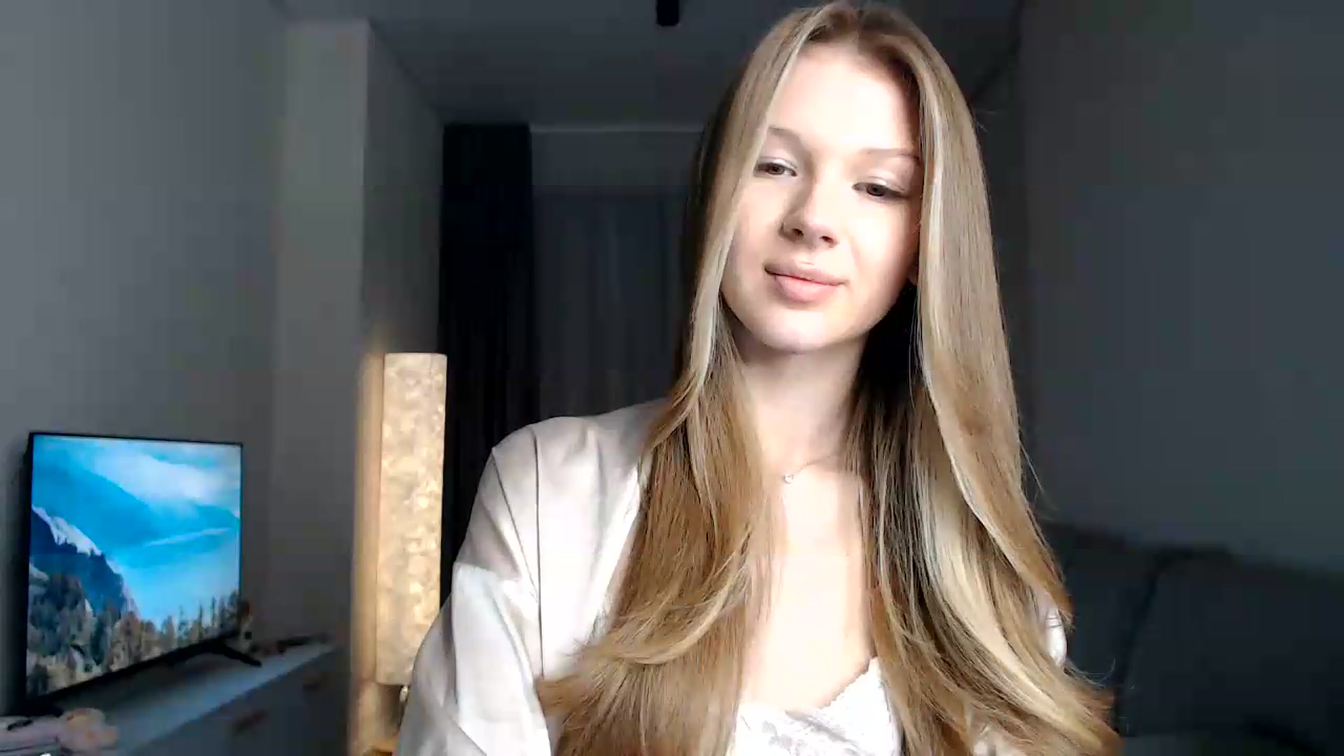 Gallery image thumbnail from CuteBlonde's myfreecams stream on, 08/03/2026, 21:18 image 6 of 20