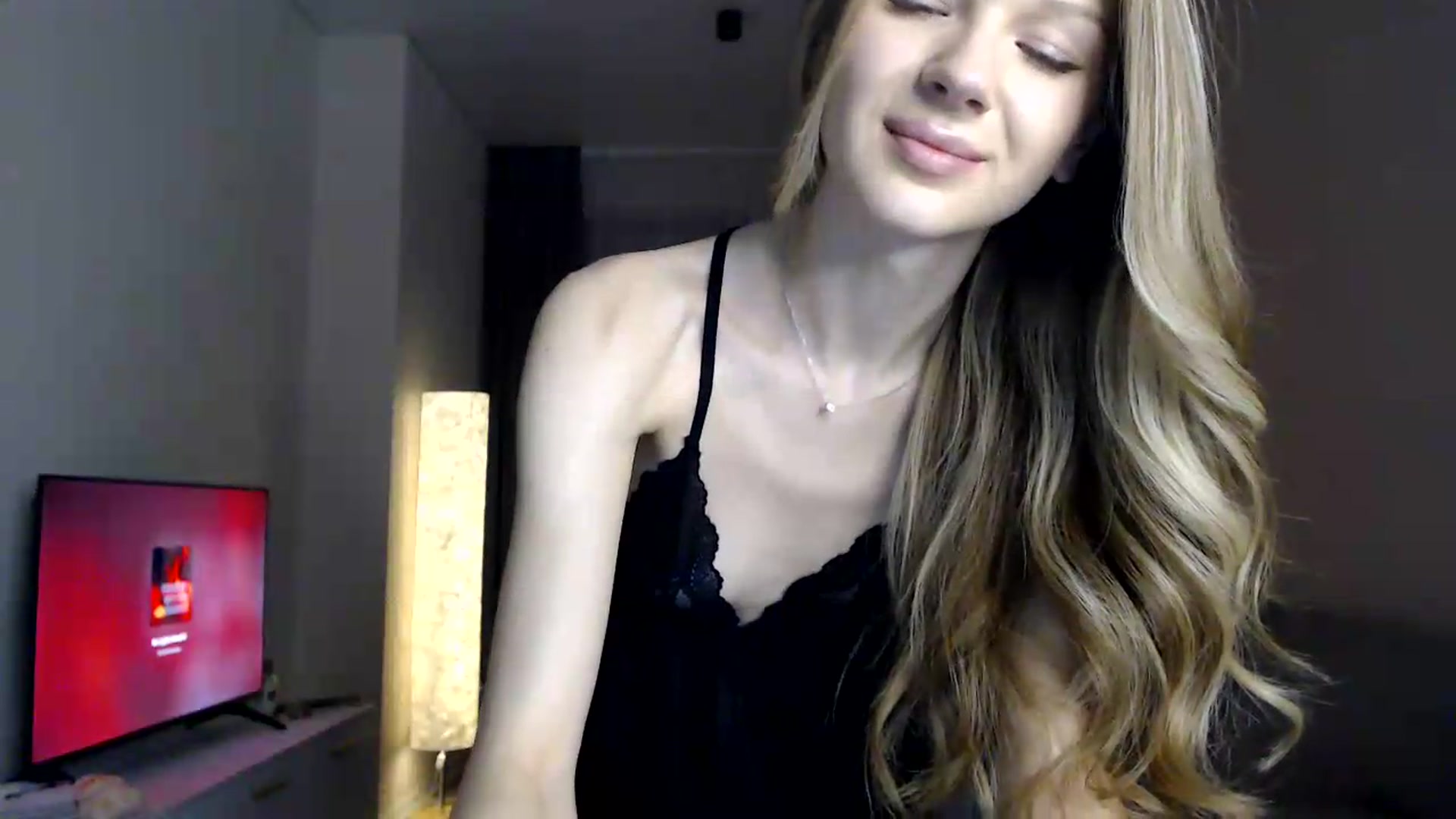 Gallery image thumbnail from CuteBlonde's myfreecams stream on, 08/04/2026, 20:14 image 13 of 20