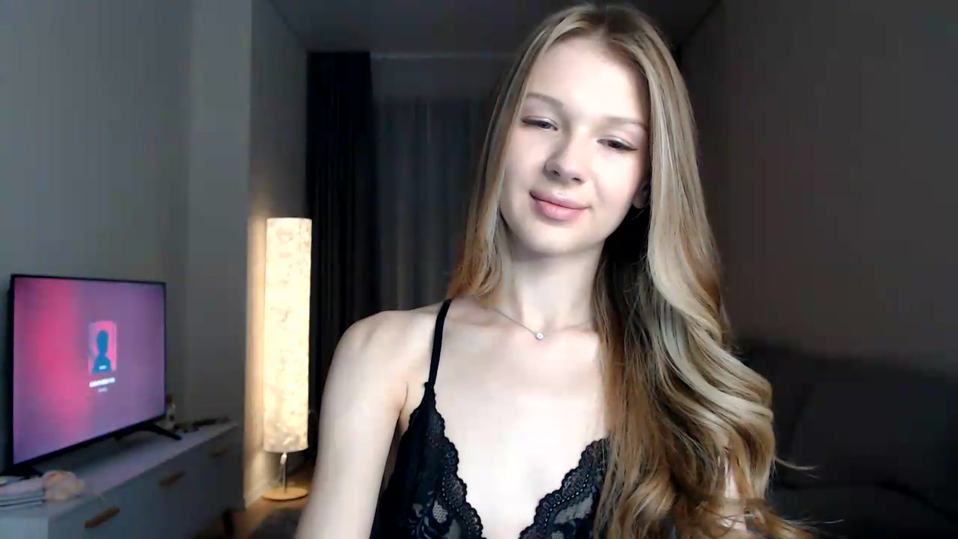Gallery image thumbnail from CuteBlonde's myfreecams stream on, 08/04/2026, 21:50 image 2 of 20