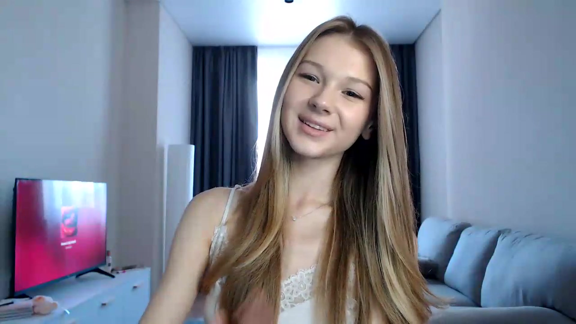 Gallery image thumbnail from CuteBlonde's myfreecams stream on, 08/05/2026, 15:01 image 3 of 20