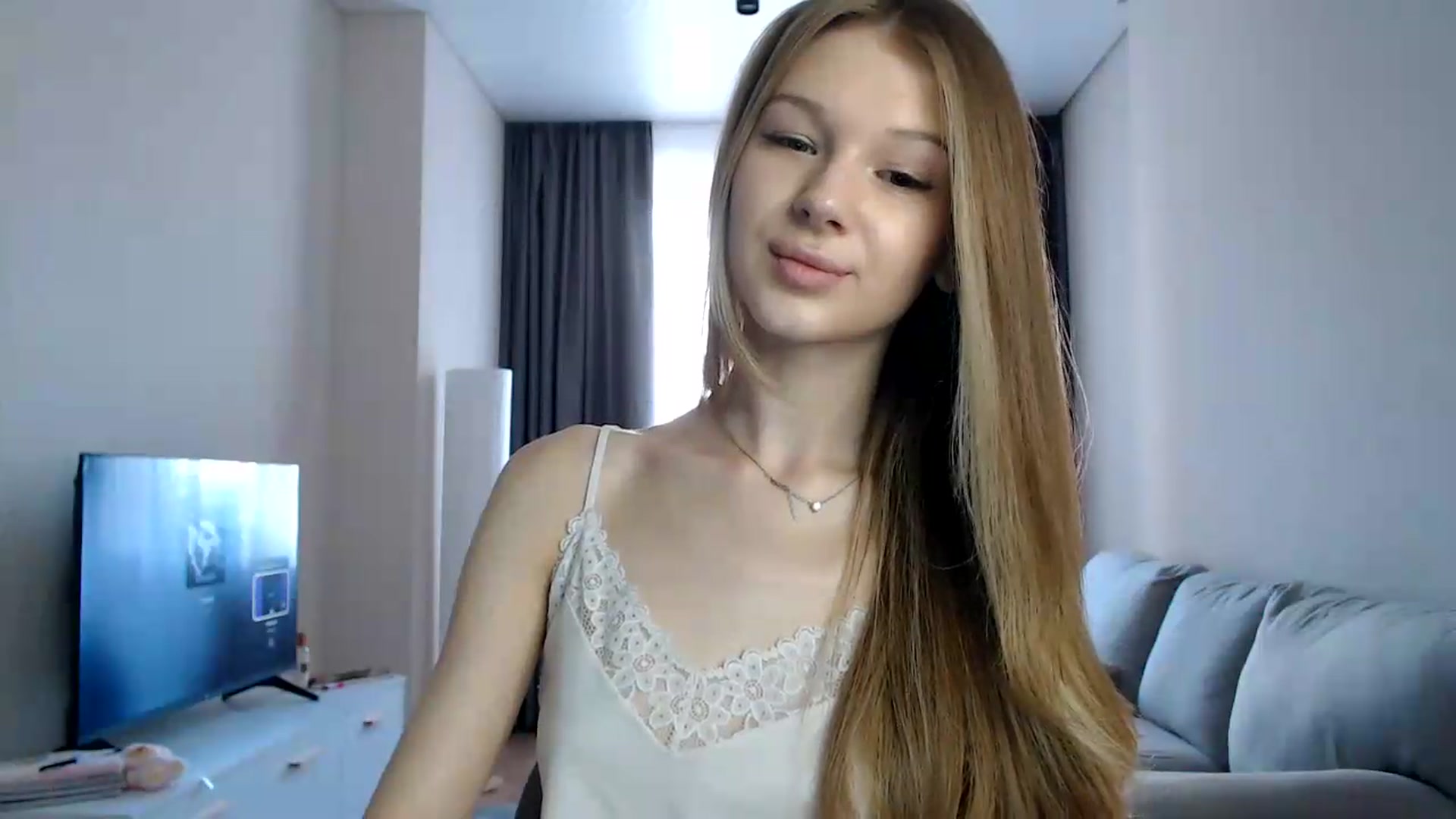 Gallery image thumbnail from CuteBlonde's myfreecams stream on, 08/05/2026, 15:31 image 9 of 20