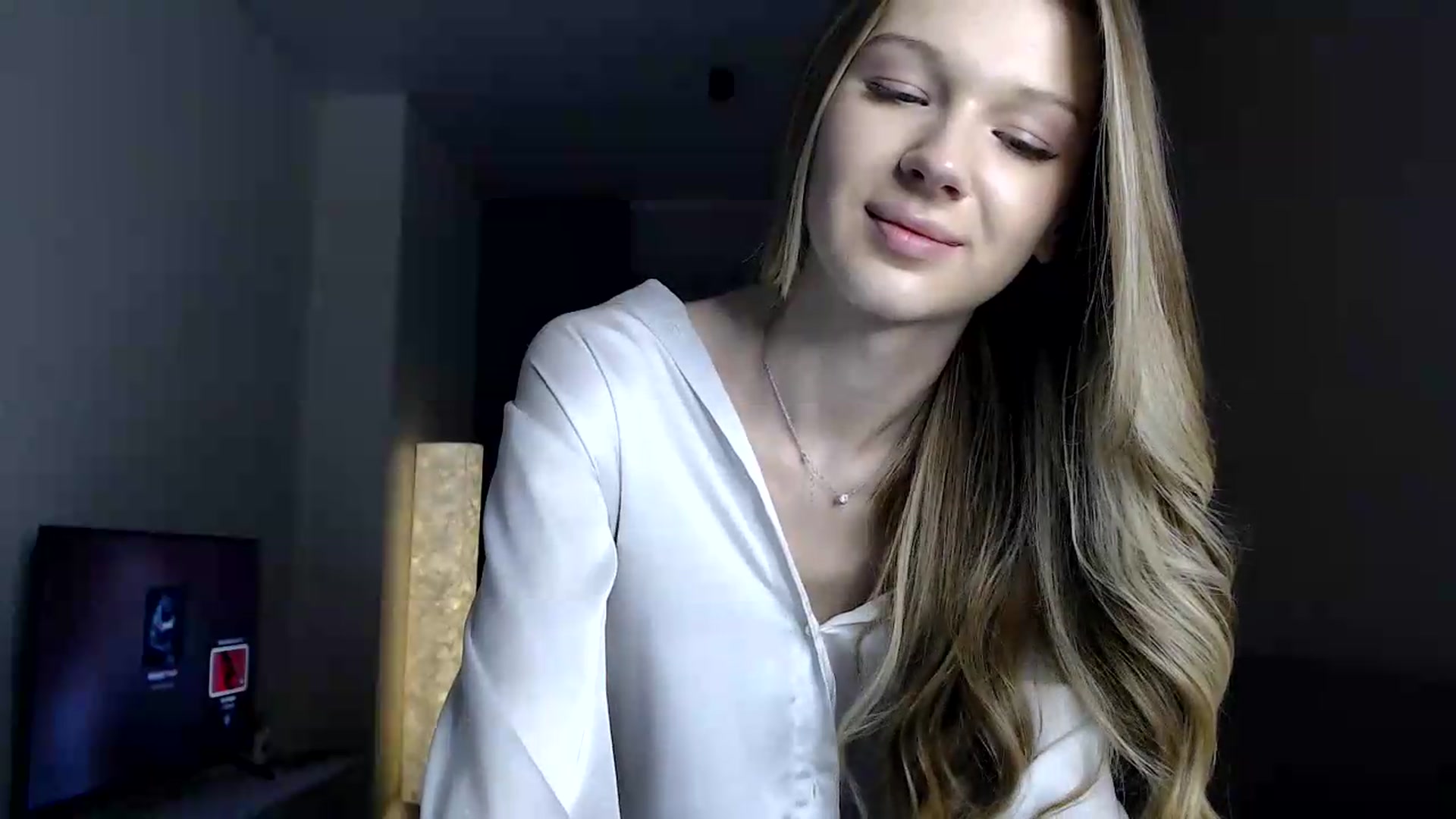 Gallery image thumbnail from CuteBlonde's myfreecams stream on, 08/06/2026, 22:14 image 13 of 20