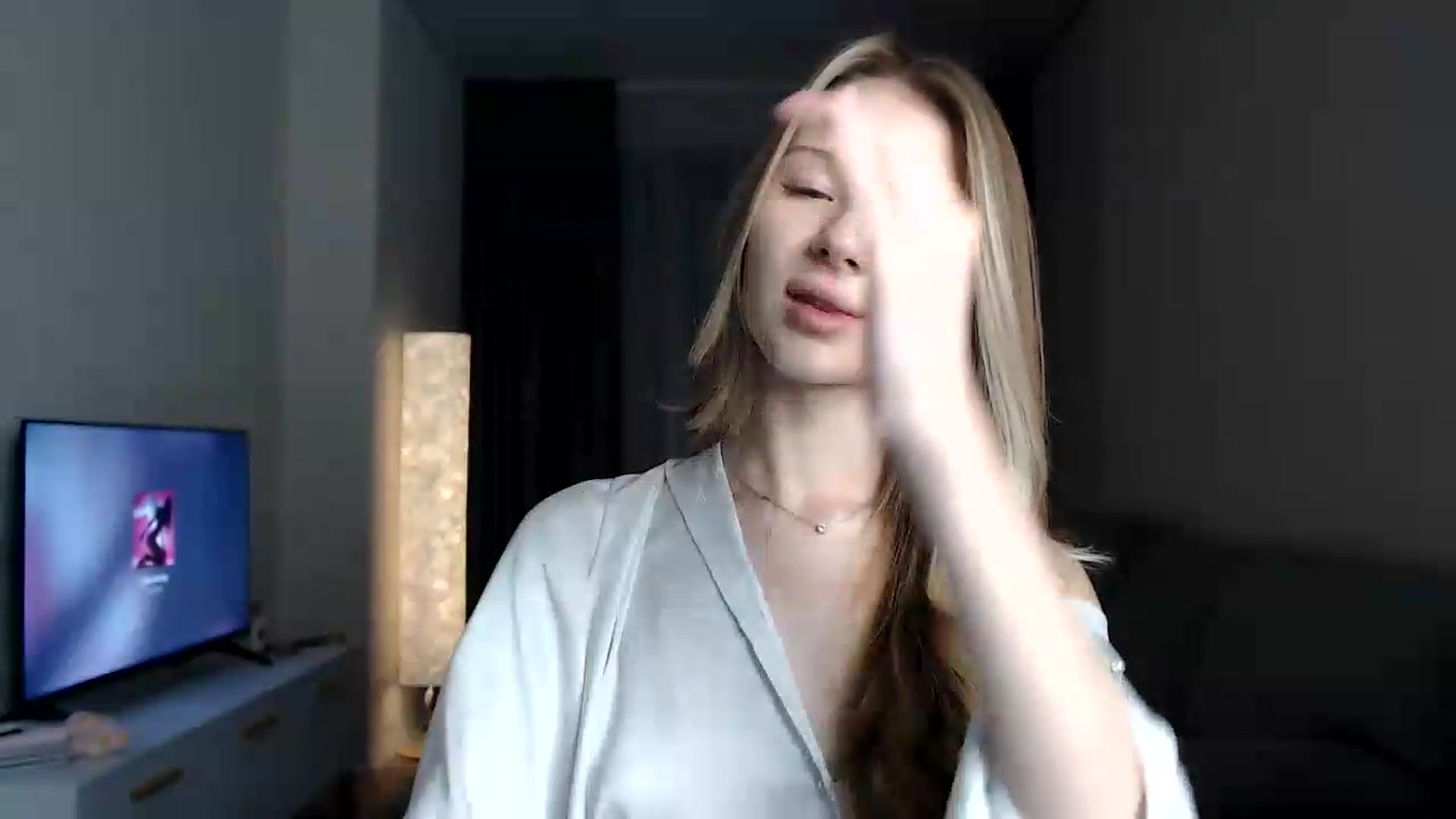 Gallery image thumbnail from CuteBlonde's myfreecams stream on, 08/06/2026, 23:41 image 3 of 20